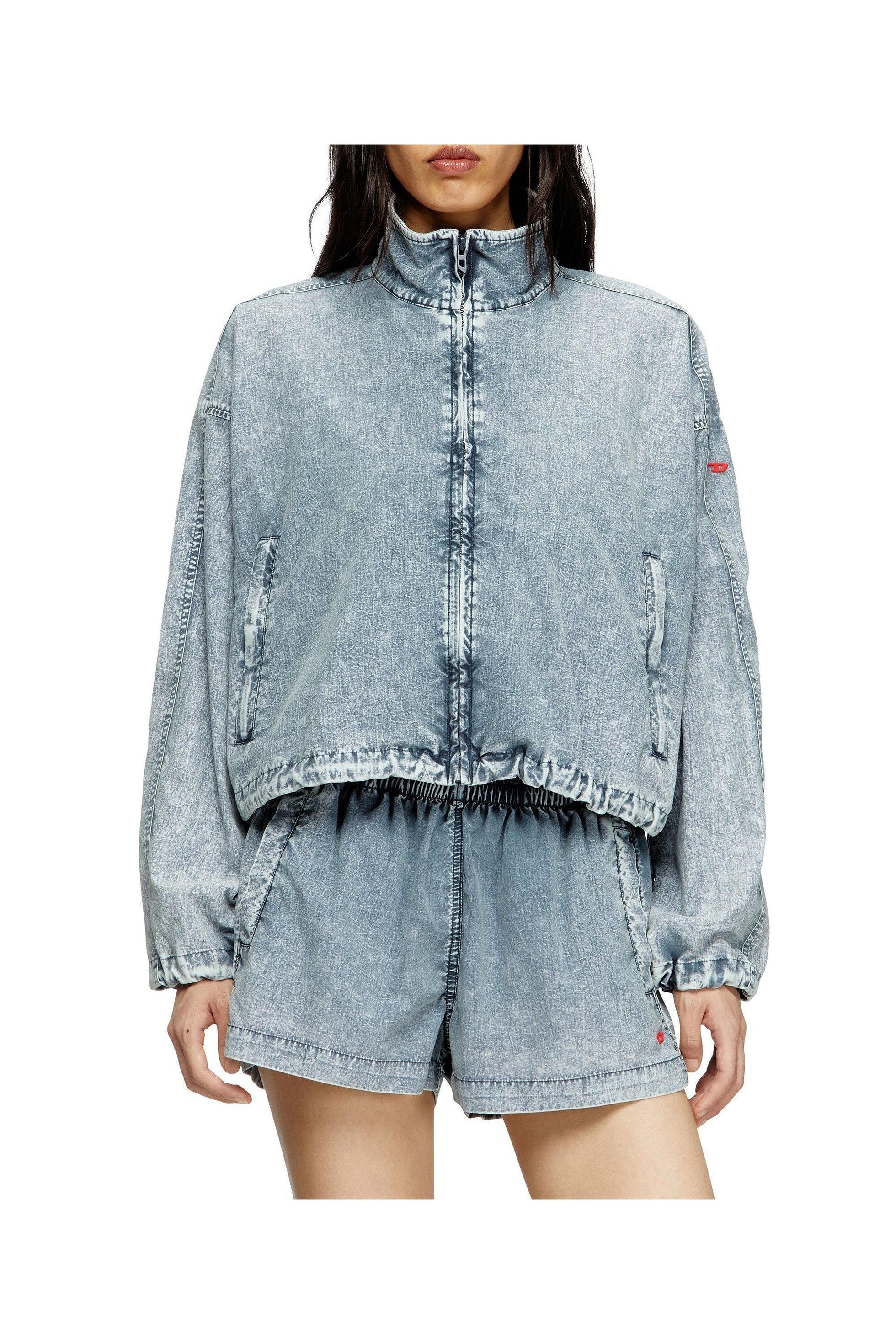 【ディーゼル/DIESEL】のウィメンズ ブルゾン G-LEAM-R1 インテリア・キッズ・メンズ・レディースファッション・服の通販 founy(ファニー) 　ファッション　Fashion　レディースファッション　WOMEN　アウター　Coat Outerwear　ブルゾン　Blouson/Jackets　アウトドア　Outdoor　クロップド　Cropped　スポーツ　Sports　デニム　Denim　ドローストリング　Drawstring　バランス　Balance　フィット　Fit　ブルゾン　Blouson　リラックス　Relax　ライトインディゴブルー|ID: prp329100004522930 ipo3291000000031993622
