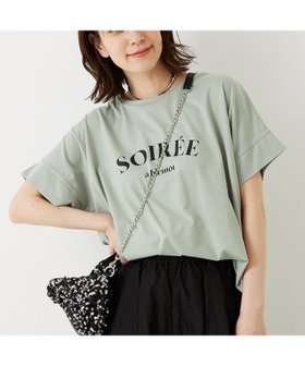 【アバハウスマヴィ/abahouse mavie】のワイドロゴT 人気、トレンドファッション・服の通販 founy(ファニー) ファッション Fashion レディースファッション WOMEN サロペット Overalls ジャケット Jacket ワイド Wide 切替 Switching 定番 Standard |ID:prp329100004523048