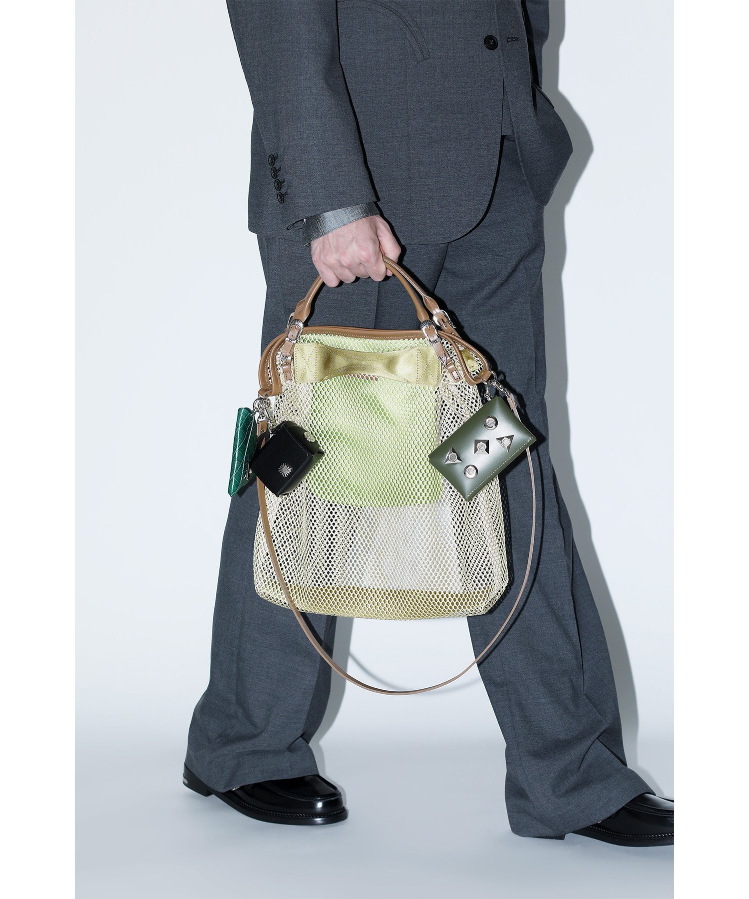 【トーガ/TOGA】のMesh shoulder bag 人気、トレンドファッション・服の通販 founy(ファニー) 　ファッション　Fashion　レディースファッション　WOMEN　バッグ　Bag　メッシュ　Mesh　 other-1|ID: prp329100004523115 ipo3291000000031995084