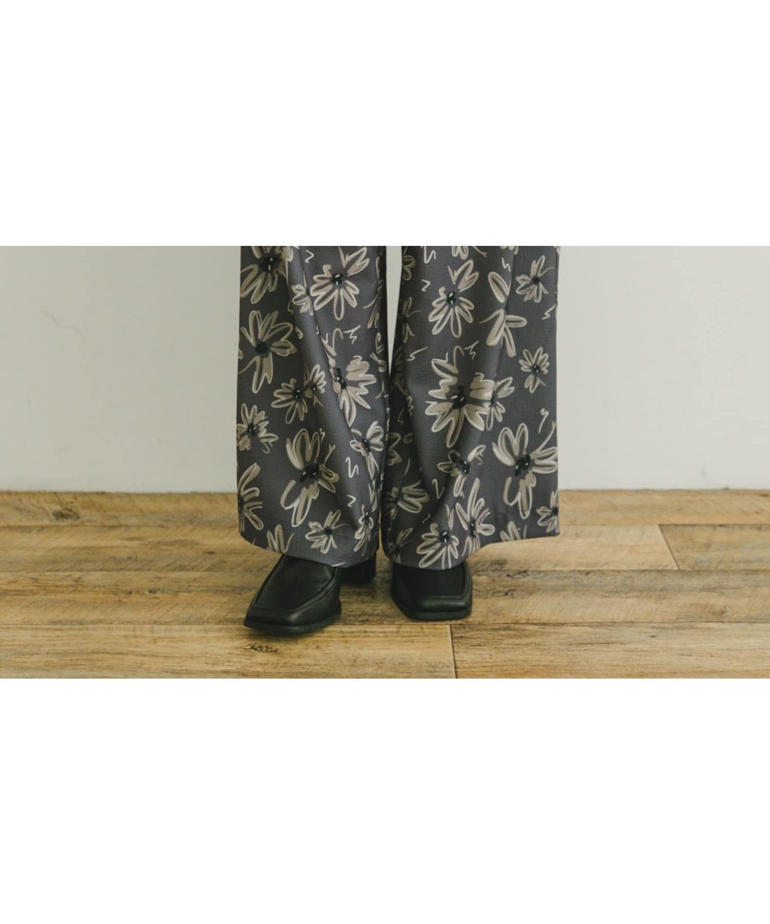 【その他のブランド/Other】のリラックスイージーパンツ 人気、トレンドファッション・服の通販 founy(ファニー) 　ファッション　Fashion　レディースファッション　WOMEN　パンツ　Pants　2025年　2025　2025春夏・S/S　Ss,Spring/Summer,2025　シンプル　Simple　リラックス　Relax　エレガント 上品　Elegant　夏　Summer　手描き　Hand Drawn　春　Spring　S/S・春夏　Ss・Spring/Summer　 other-1|ID: prp329100004523130 ipo3291000000031995205
