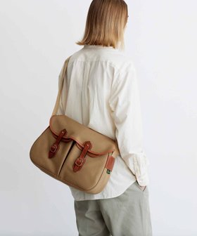 【ビショップ/Bshop】のARIEL TROUT LARGE 人気、トレンドファッション・服の通販 founy(ファニー) ファッション Fashion レディースファッション WOMEN イタリア Italy チャーム Charm ツイル Twill フラップ Flap フロント Front ポケット Pocket |ID:prp329100004523133