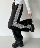 【ジュノア/JUNOAH】のピンタックレースライントラックパンツ ブラック|ID: prp329100004523138 ipo3291000000031995242