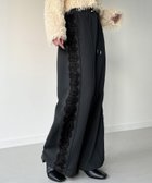 【ジュノア/JUNOAH】のピンタックレースライントラックパンツ グレー|ID: prp329100004523138 ipo3291000000031995246