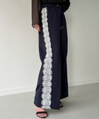 【ジュノア/JUNOAH】のピンタックレースライントラックパンツ ネイビー|ID: prp329100004523138 ipo3291000000031995249