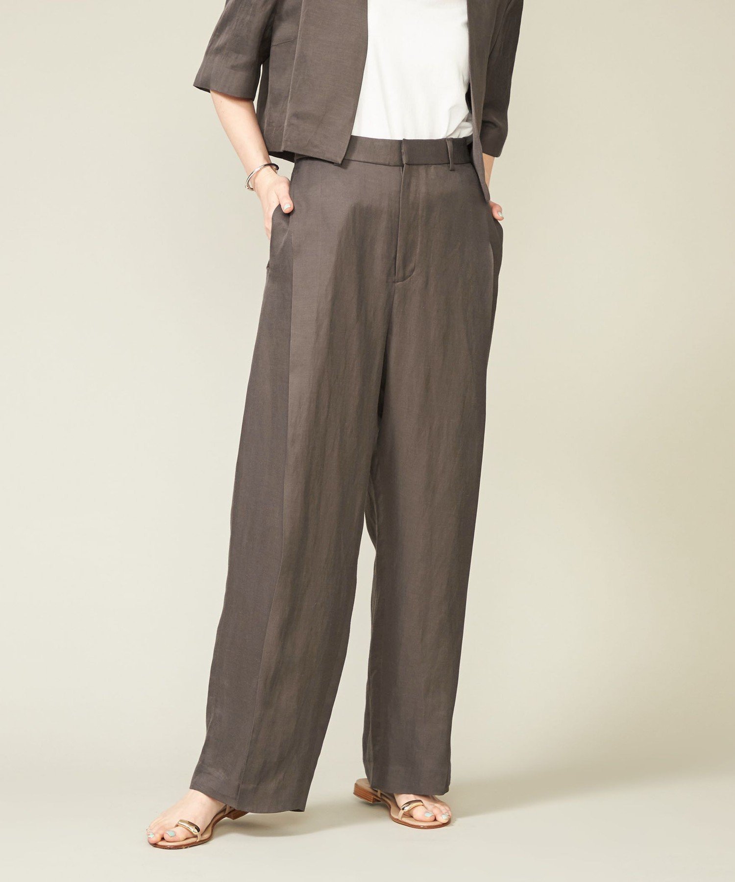 【ユナイテッドアローズ/UNITED ARROWS】のconte タック イージー ワイドパンツ 人気、トレンドファッション・服の通販 founy(ファニー) 　ファッション　Fashion　レディースファッション　WOMEN　パンツ　Pants　センター　Center　ツイル　Twill　リラックス　Relax　ワイド　Wide　 other-1|ID: prp329100004523157 ipo3291000000031995406