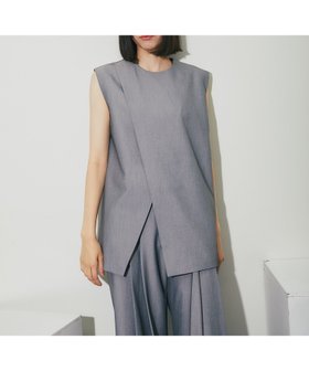 【スマイルオーキッド/SMILE ORCHID】のバックジップアシンメトリージレ 人気、トレンドファッション・服の通販 founy(ファニー) ファッション Fashion レディースファッション WOMEN アウター Coat Outerwear トップス・カットソー Tops/Tshirt ベスト/ジレ Gilets/Vests バッグ Bag アシンメトリー Asymmetry コンパクト Compact シルバー Silver シンプル Simple ジップ Zip スタイリッシュ Stylish スリット Slit ノースリーブ No Sleeve フィット Fit フロント Front ラグジュアリー Luxury エレガント 上品 Elegant |ID:prp329100004523199