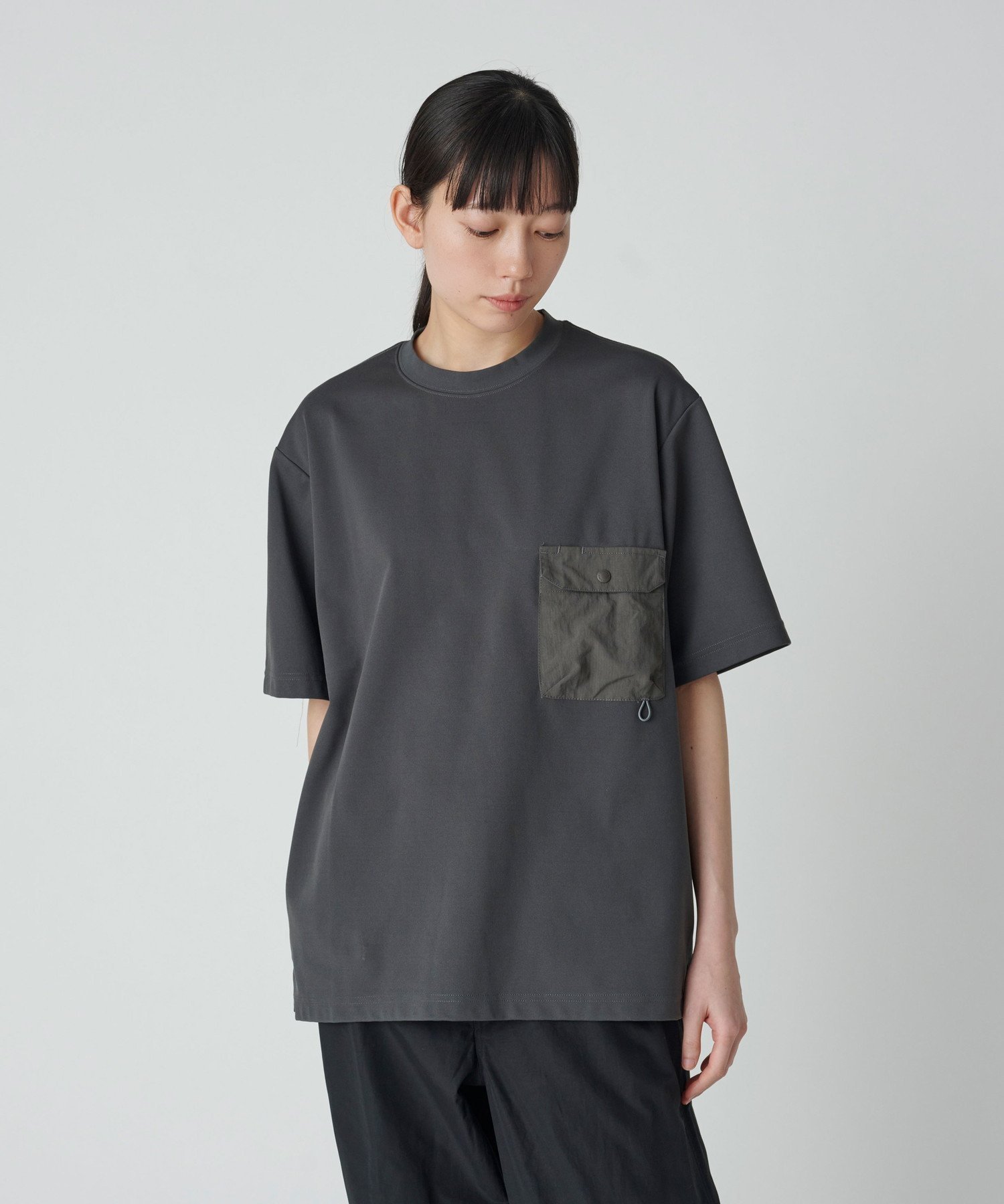 【スノーピーク/SNOW PEAK】のInsect Shield T-Shirt 人気、トレンドファッション・服の通販 founy(ファニー) 　ファッション　Fashion　レディースファッション　Ladies' Fashion Online　トップス・カットソー　Tops/Tshirt　シャツ/ブラウス　Shirts/Blouses　ロング / Tシャツ　T-Shirts　アウトドア　Outdoor　春　Spring　軽量　Lightweight　サングラス　Sunglasses　シンプル　Simple　ストレッチ　Stretch　スマート　Smart　スリット　Slit　定番　Standard　フィット　Fit　ベーシック　Basic　ボトム　Bottom　ポケット　Pocket　半袖　Short Sleeve　ループ　Loop　S/S・春夏　Ss・Spring/Summer　おすすめ　Recommend　夏　Summer　2025年　2025　2025春夏・S/S　Ss,Spring/Summer,2025　 other-1|ID: prp329100004523303 ipo3291000000032656470