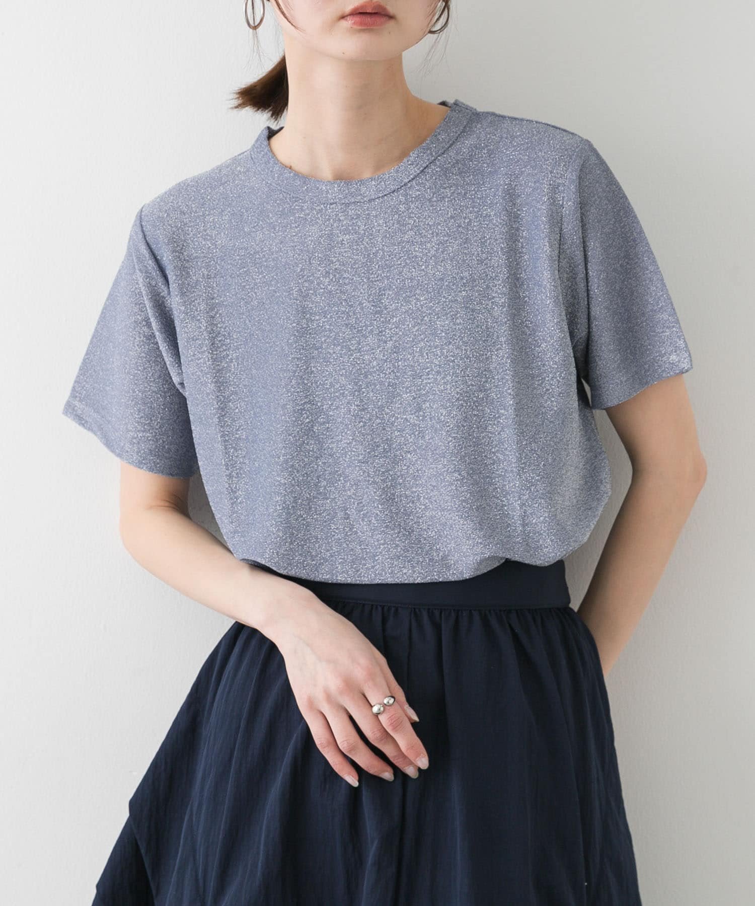 【センスオブプレイス/SENSE OF PLACE by URBAN RESEARCH】のクルーネックラメTシャツ(半袖) インテリア・キッズ・メンズ・レディースファッション・服の通販 founy(ファニー) 　ファッション　Fashion　レディースファッション　WOMEN　トップス・カットソー　Tops/Tshirt　シャツ/ブラウス　Shirts/Blouses　ロング / Tシャツ　T-Shirts　2025年　2025　2025春夏・S/S　Ss,Spring/Summer,2025　おすすめ　Recommend　インナー　Inner　半袖　Short Sleeve　夏　Summer　S/S・春夏　Ss・Spring/Summer　L.BLUE|ID: prp329100004523348 ipo3291000000031997014