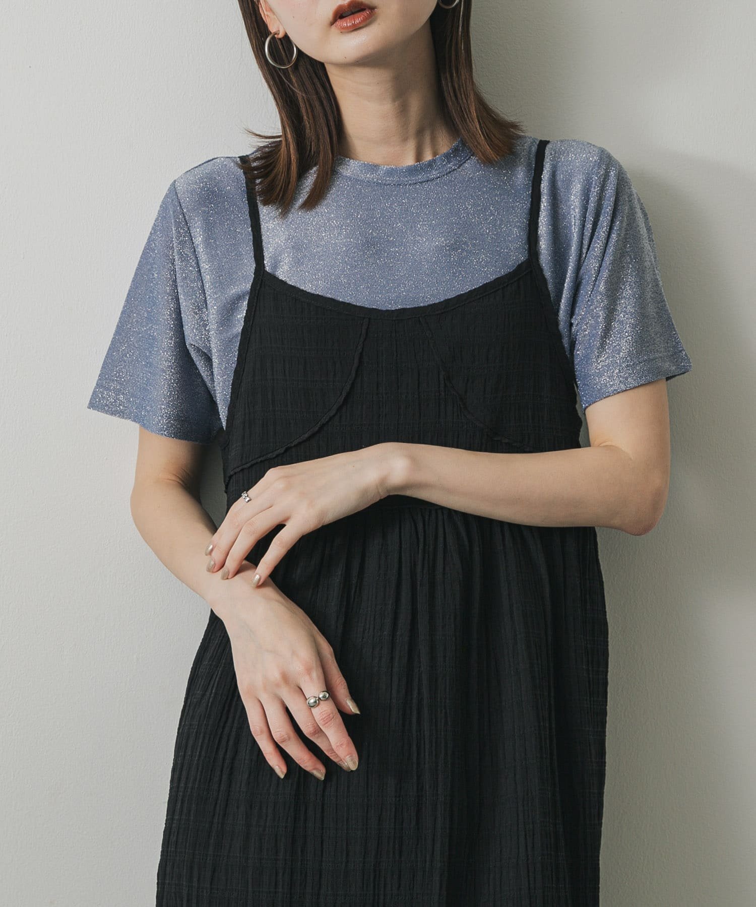 【センスオブプレイス/SENSE OF PLACE by URBAN RESEARCH】のクルーネックラメTシャツ(半袖) インテリア・キッズ・メンズ・レディースファッション・服の通販 founy(ファニー) 　ファッション　Fashion　レディースファッション　Ladies' Fashion Online　トップス・カットソー　Tops/Tshirt　シャツ/ブラウス　Shirts/Blouses　ロング / Tシャツ　T-Shirts　2025年　2025　2025春夏・S/S　Ss,Spring/Summer,2025　おすすめ　Recommend　インナー　Inner　半袖　Short Sleeve　夏　Summer　S/S・春夏　Ss・Spring/Summer　L.BLUE|ID: prp329100004523348 ipo3291000000032625227