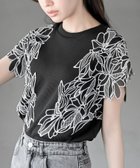 【アールピーエス/rps】のフラワーレース袖リブTシャツ 人気、トレンドファッション・服の通販 founy(ファニー) ファッション Fashion レディースファッション Fashion for Women トップス・カットソー Cut & Sew Tops シャツ・ブラウス・オフィスカジュアル Elegant Blouses & Button-Ups ロングTシャツ・Tシャツ Longline T-Shirts & Tees カットソー Cut and Sewn Top シアー Sheer, See-Through ストレッチ Stretch, Stretchy Fabric フェミニン Feminine, Girly フラワー Flower, Floral レース Lace, Lace Fabric エレガント 上品 Elegant 再入荷 Restock / Back in Stock thumbnail ブラック|ID: prp329100004523405 ipo3291000000033493005