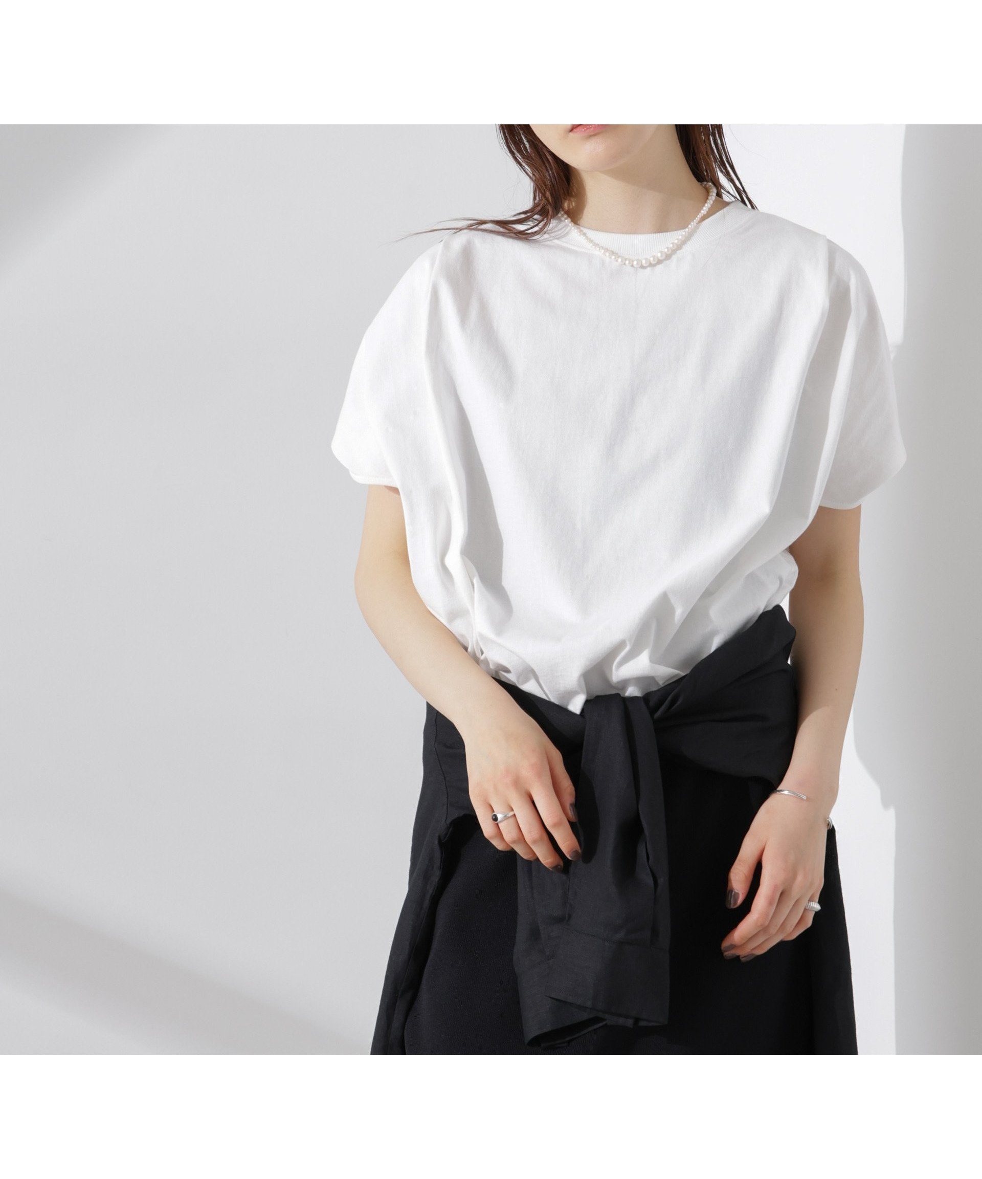 【ナノ ユニバース/nano universe】の変形スリーブカットトップス インテリア・キッズ・メンズ・レディースファッション・服の通販 founy(ファニー) 　ファッション　Fashion　レディースファッション　WOMEN　トップス・カットソー　Tops/Tshirt　春　Spring　カットソー　Cut And Sew　サンダル　Sandals　デニム　Denim　定番　Standard　ボトム　Bottom　リラックス　Relax　おすすめ　Recommend　夏　Summer　ビジネス 仕事 通勤　Business　2025年　2025　2025春夏・S/S　Ss,Spring/Summer,2025　ホワイト|ID: prp329100004523452 ipo3291000000031997771