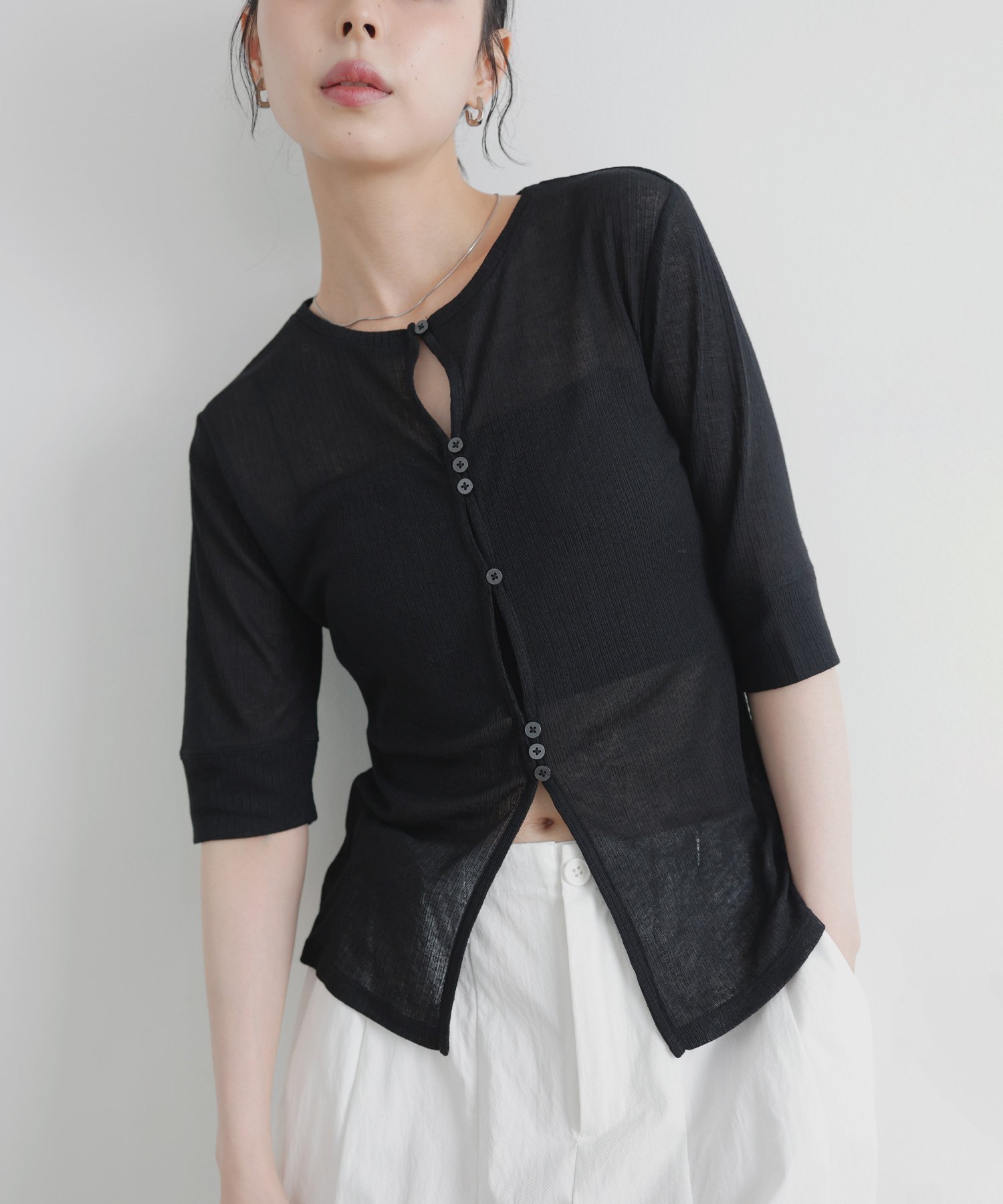 【リアン/Lian】のフロントホールシアーカットトップス インテリア・キッズ・メンズ・レディースファッション・服の通販 founy(ファニー) 　ファッション　Fashion　レディースファッション　Fashion for Women　トップス・カットソー　Cut & Sew Tops　フロント　Front, Front Design　ブラック|ID: prp329100004523486 ipo3291000000032780998