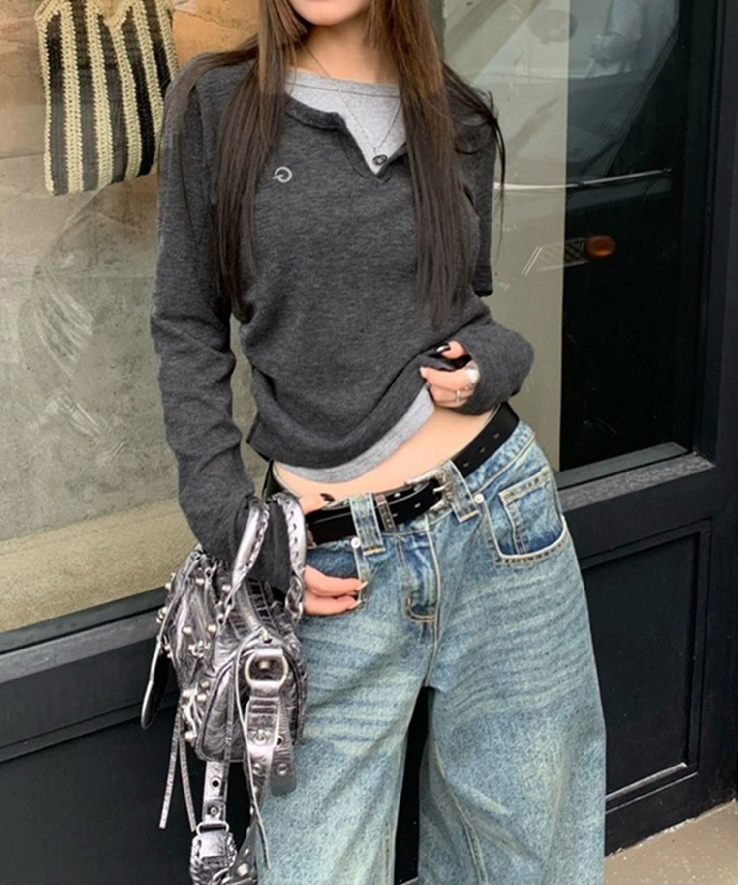 【チェルカ/CERCA】のMEMECLE/【MEMECLE/メメクル】バイカラー レイヤード キーネック ロンT 人気、トレンドファッション・服の通販 founy(ファニー) 　ファッション　Fashion　レディースファッション　WOMEN　トップス・カットソー　Tops/Tshirt　ロング / Tシャツ　T-Shirts　スポーティ　Sporty　スラックス　Slacks　デニム　Denim　プリーツ　Pleats　ワイド　Wide　ワンポイント　One Point　定番　Standard　長袖　Long Sleeve　 other-1|ID: prp329100004523487 ipo3291000000031998095
