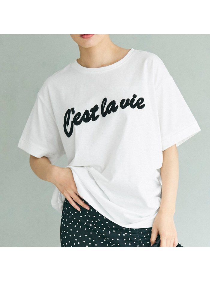 【コカ/COCA】のロールアップスリーブ刺繍Tシャツ インテリア・キッズ・メンズ・レディースファッション・服の通販 founy(ファニー) https://founy.com/ ファッション Fashion レディースファッション WOMEN トップス・カットソー Tops/Tshirt シャツ/ブラウス Shirts/Blouses ロング / Tシャツ T-Shirts インナー Inner サロペット Overalls シンプル Simple バランス Balance フロント Front ポケット Pocket モコモコ Fluffy ロールアップ Roll Up ワンポイント One Point |ID: prp329100004523492 ipo3291000000031998143