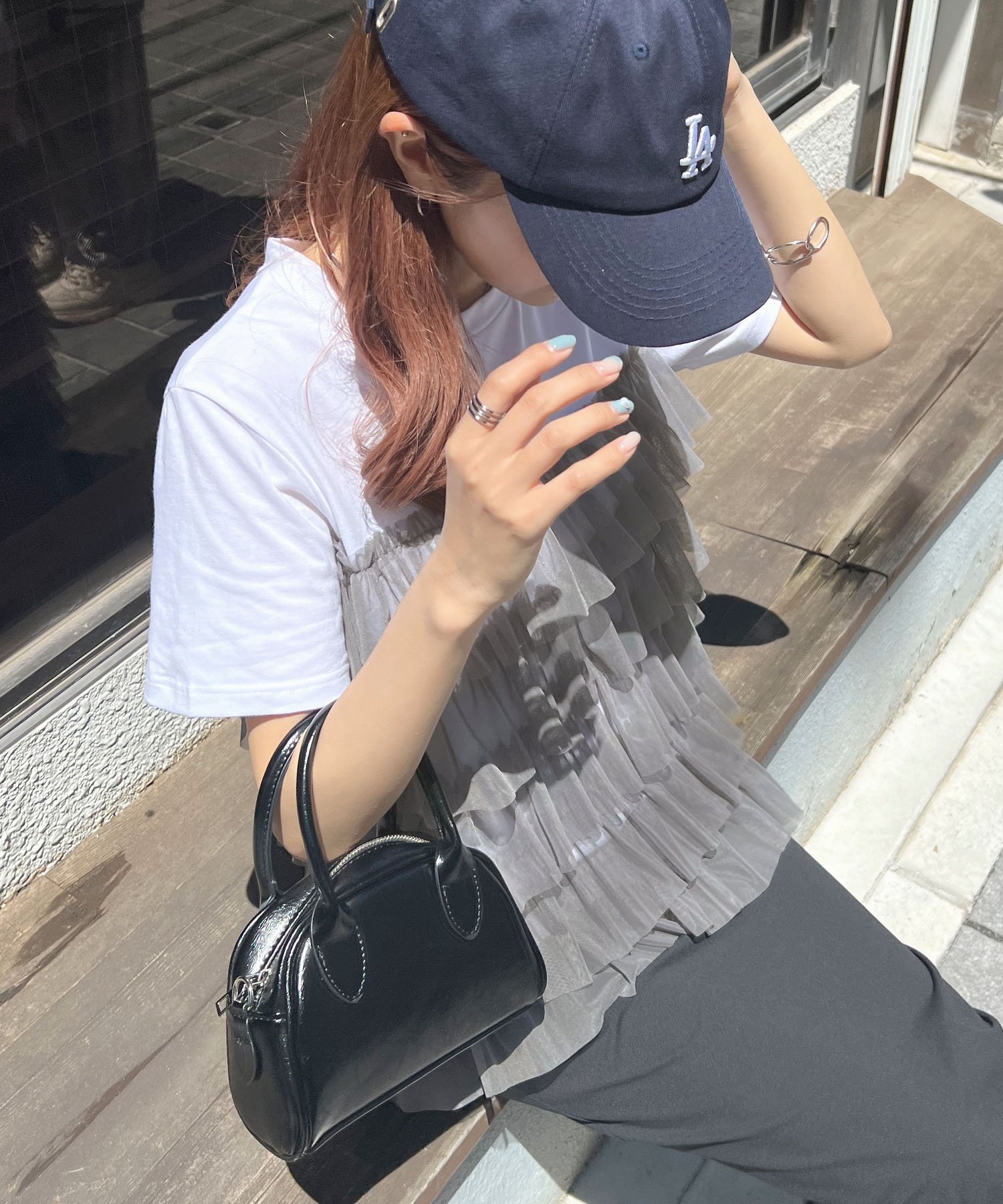 【フューティアランド/futier land】のチュールティアードドッキングTシャツ インテリア・キッズ・メンズ・レディースファッション・服の通販 founy(ファニー) 　ファッション　Fashion　レディースファッション　Fashion for Women　トップス・カットソー　Cut & Sew Tops　シャツ・ブラウス・オフィスカジュアル　Elegant Blouses & Button-Ups　ロングTシャツ・Tシャツ　Longline T-Shirts & Tees　おすすめ　Recommended / Our Picks　カットソー　Cut and Sewn Top　シンプル　Simple, Minimal　チュール　Tulip, Tulip Motif　デニム　Denim, Jeans Material　トレンド　Trend, Trending Now　ドッキング　Docking, Mixed Material　バランス　Balance, Style Balance　ビスチェ　Bustier, Corset Top　ベーシック　Basic, Essential　ボトム　Bottoms, Lower Wear　リラックス　Relax, Relaxed Fit　ワイド　Wide, Wide Fit　半袖　Short Sleeve, Half Sleeve　ホワイト×グレー|ID: prp329100004523498 ipo3291000000033610878