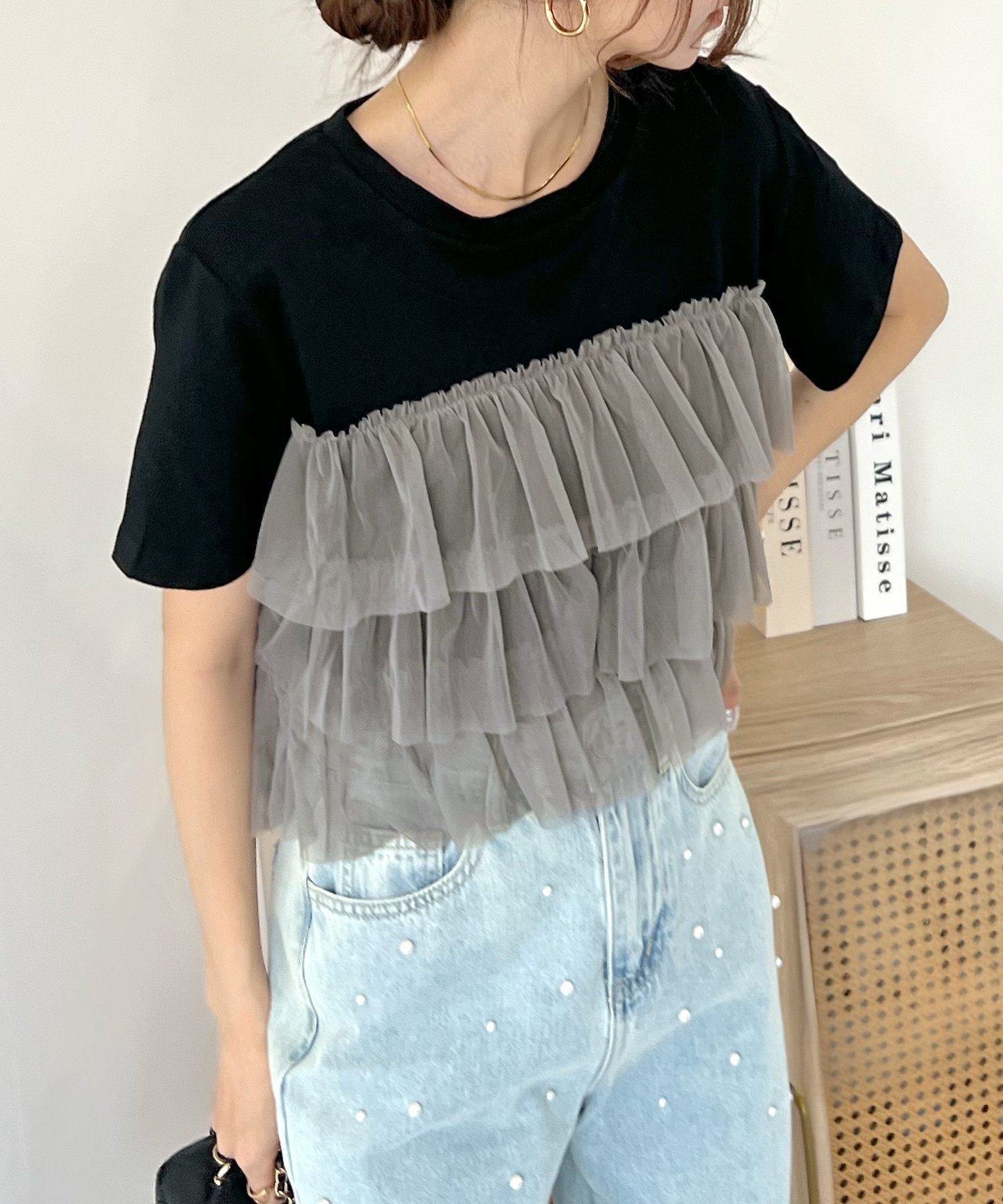 【フューティアランド/futier land】のチュールティアードドッキングTシャツ インテリア・キッズ・メンズ・レディースファッション・服の通販 founy(ファニー) 　ファッション　Fashion　レディースファッション　Fashion for Women　トップス・カットソー　Cut & Sew Tops　シャツ・ブラウス・オフィスカジュアル　Elegant Blouses & Button-Ups　ロングTシャツ・Tシャツ　Longline T-Shirts & Tees　おすすめ　Recommended / Our Picks　カットソー　Cut and Sewn Top　シンプル　Simple, Minimal　チュール　Tulip, Tulip Motif　デニム　Denim, Jeans Material　トレンド　Trend, Trending Now　ドッキング　Docking, Mixed Material　バランス　Balance, Style Balance　ビスチェ　Bustier, Corset Top　ベーシック　Basic, Essential　ボトム　Bottoms, Lower Wear　リラックス　Relax, Relaxed Fit　ワイド　Wide, Wide Fit　半袖　Short Sleeve, Half Sleeve　ブラック×グレー|ID: prp329100004523498 ipo3291000000033610880