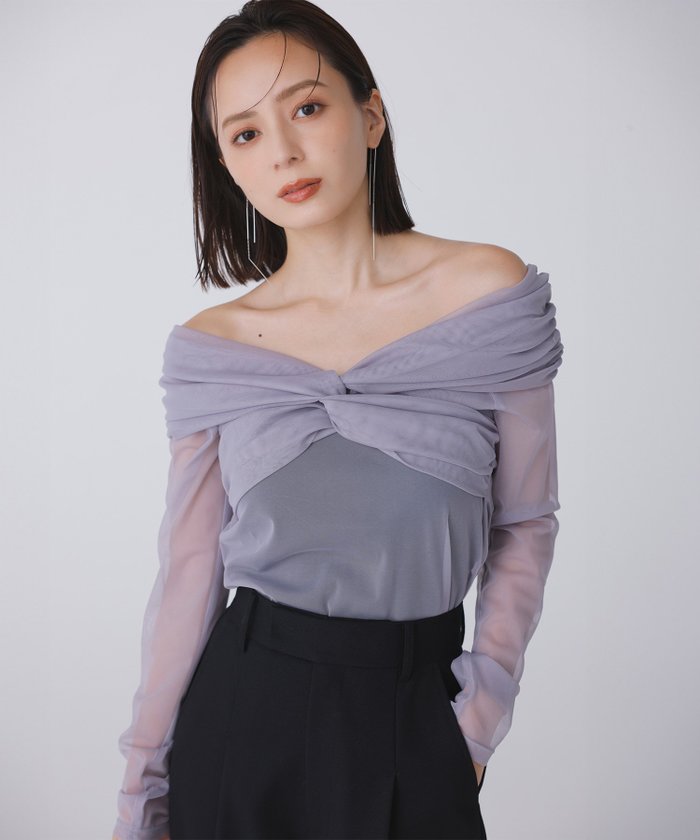 【アニュアンス/anuans】のシアーギャザーオフショルブラウス インテリア・キッズ・メンズ・レディースファッション・服の通販 founy(ファニー) https://founy.com/ ファッション Fashion レディースファッション WOMEN トップス・カットソー Tops/Tshirt シャツ/ブラウス Shirts/Blouses オフショルダー Off Shoulder ギャザー Gather コンパクト Compact スリーブ Sleeve チュール Tulle ツイスト Twist トレンド Trend フィット Fit フォルム Form フロント Front |ID: prp329100004523536 ipo3291000000031998517