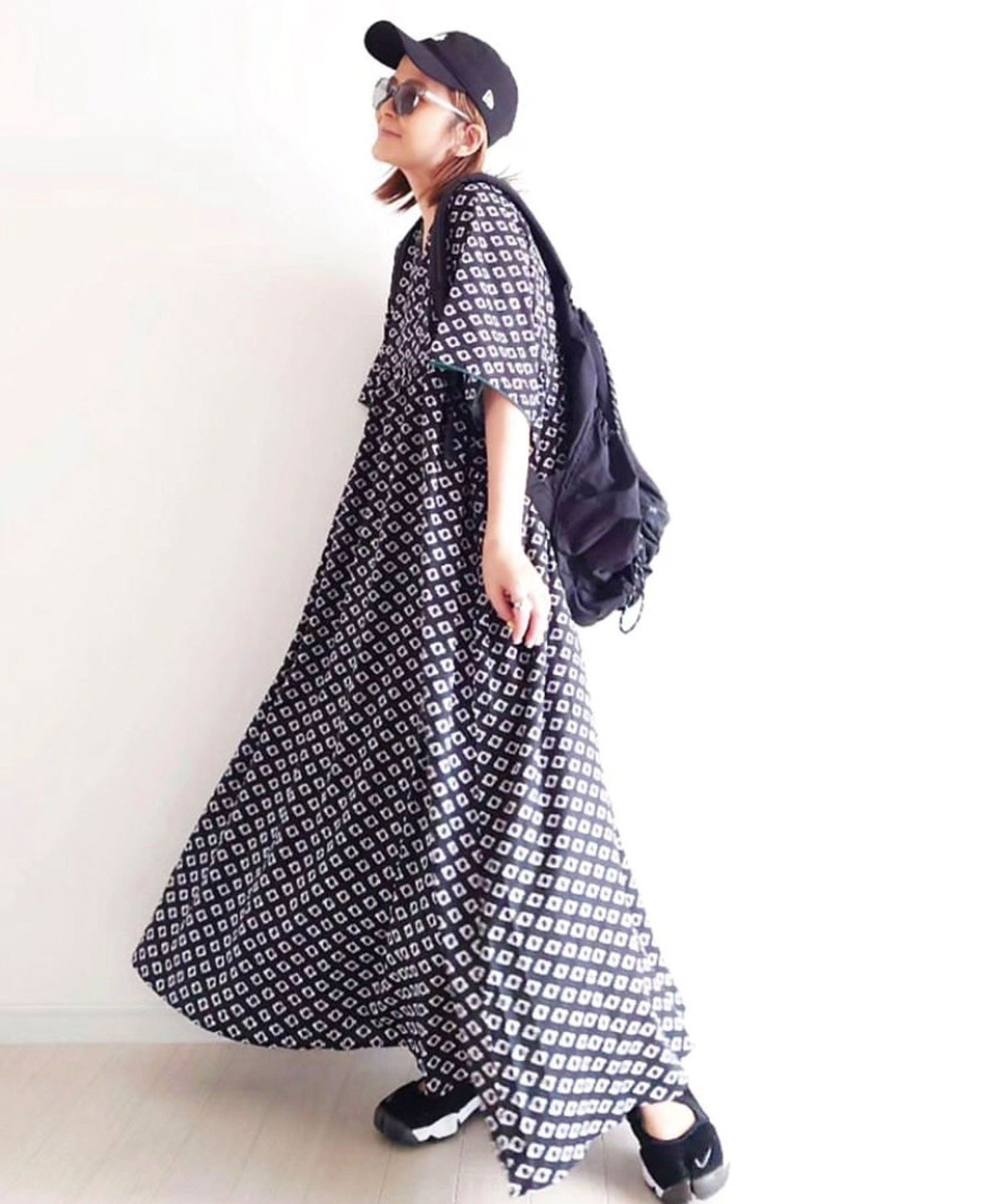【コーナーズ/CORNERS】のCORNERS by yui コモン柄カフタンワンピース インテリア・キッズ・メンズ・レディースファッション・服の通販 founy(ファニー) 　ファッション　Fashion　レディースファッション　WOMEN　ワンピース　Dress　ブラック|ID: prp329100004524266 ipo3291000000032002523