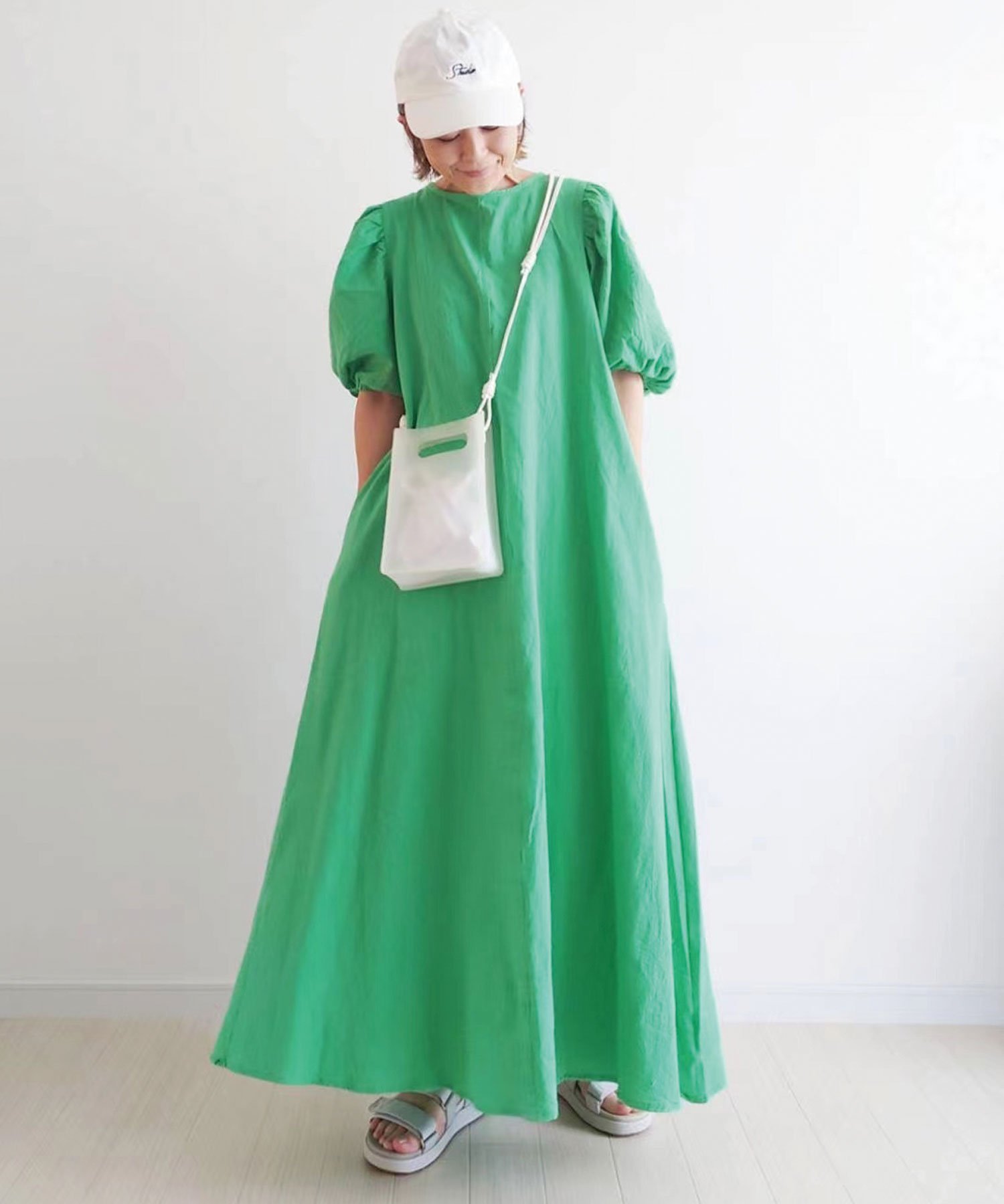 【コーナーズ/CORNERS】のCORNERS by yui ボリュームスリーブバックリボンワンピース インテリア・キッズ・メンズ・レディースファッション・服の通販 founy(ファニー) 　ファッション　Fashion　レディースファッション　WOMEN　ワンピース　Dress　2022年　2022　2022 春夏 S/S　Ss,Spring/Summer,2022　コラボ　Collaboration　リボン　Ribbon　グリーン|ID: prp329100004524292 ipo3291000000032002625