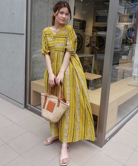 【コーナーズ/CORNERS】の3way花柄ストライプVネックワンピース 人気、トレンドファッション・服の通販 founy(ファニー) ファッション Fashion レディースファッション WOMEN ワンピース Dress インナー Inner オリエンタル Oriental シンプル Simple ストライプ Stripe デニム Denim バランス Balance プリント Print ホリデーシーズン Holiday ロング Long |ID:prp329100004524315