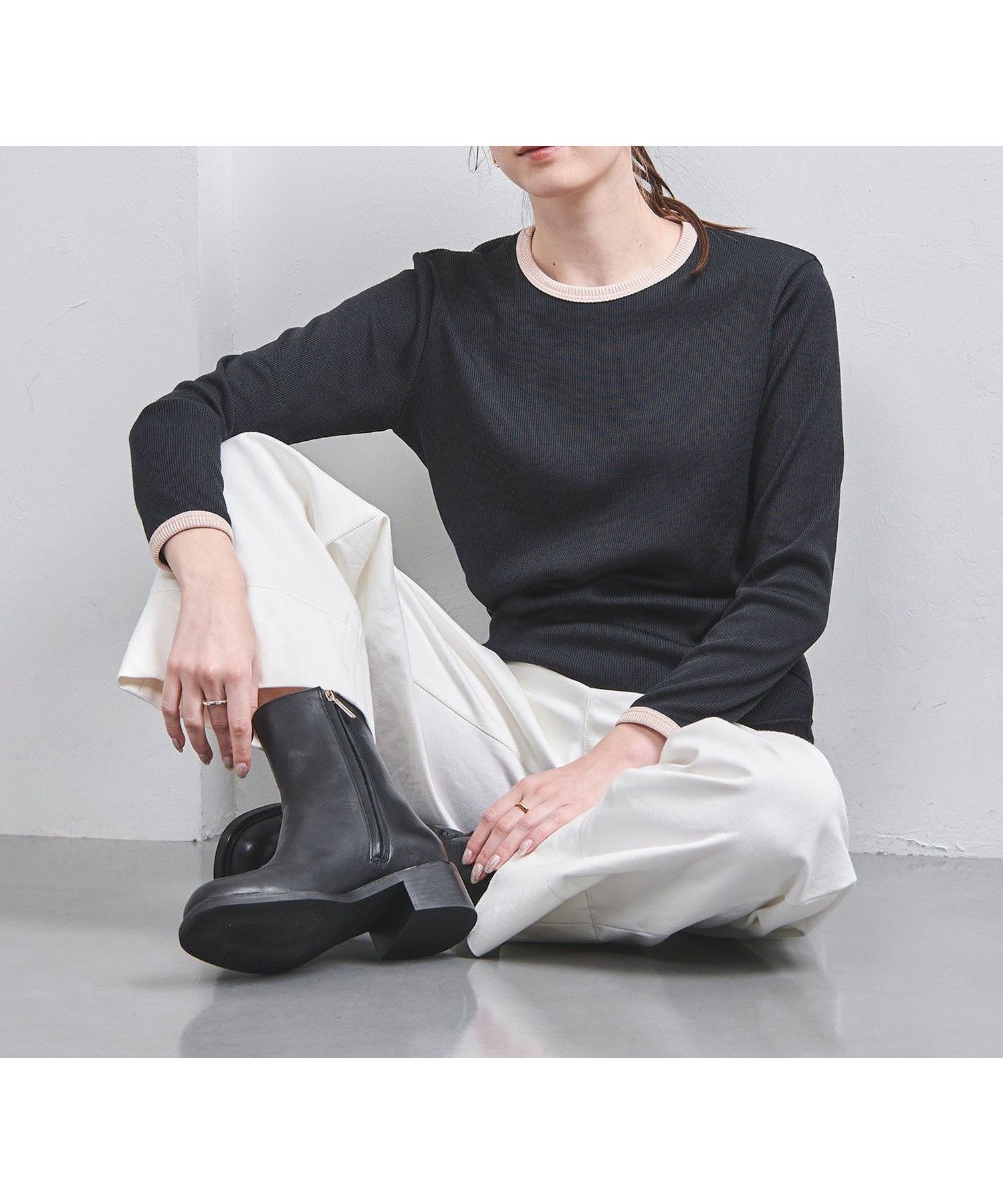 【ユナイテッドアローズ/UNITED ARROWS】のリブ バイカラー パイピング カットソー インテリア・キッズ・メンズ・レディースファッション・服の通販 founy(ファニー) 　ファッション　Fashion　レディースファッション　Fashion for Women　トップス・カットソー　Cut & Sew Tops　カットソー・ベーシックTシャツ　Cut-and-Sewn Tops / Stretch Tees & Basics　おすすめ　Recommended / Our Picks　インナー　Innerwear　カットソー　Cut and Sewn Top　コンパクト　Compact, Small Size　シルク　Silk, 100% Silk　ジャケット　Jacket, Outerwear　パイピング　Piping, Trim Design　ベーシック　Basic, Essential　ボトム　Bottoms, Lower Wear　エレガント 上品　Elegant　人気　Popular, Best Seller　長袖　Long Sleeve, Full Sleeve　NAVY|ID: prp329100004524474 ipo3291000000033223903