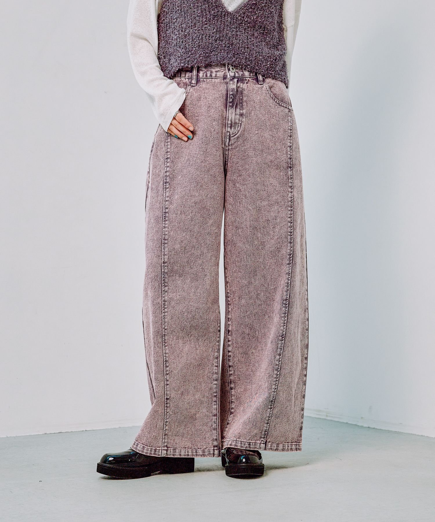 【レプシィム ローリーズファーム/LEPSIM LOWRYS FARM】のカーブバギーデニムパンツ 人気、トレンドファッション・服の通販 founy(ファニー) 　ファッション　Fashion　レディースファッション　WOMEN　パンツ　Pants　デニムパンツ　Denim Pants　おすすめ　Recommend　スウェット　Sweat　デニム　Denim　トレンド　Trend　パーカー　Hoodie　 other-1|ID: prp329100004524511 ipo3291000000032003510