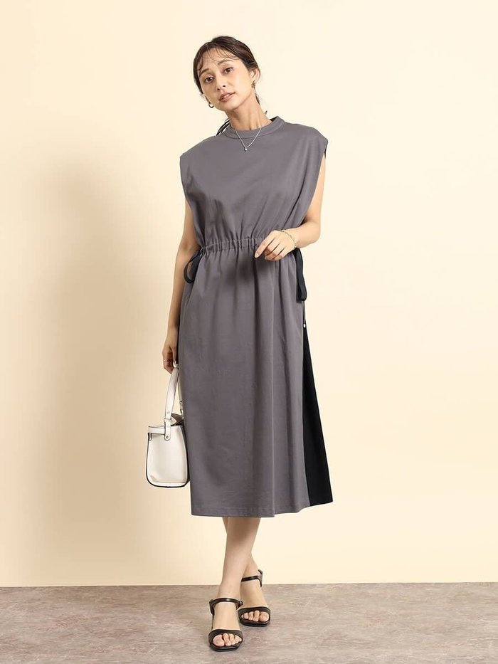 【ヴァン/Vin】のバイカラーサイドリボンワンピース インテリア・キッズ・メンズ・レディースファッション・服の通販 founy(ファニー) https://founy.com/ ファッション Fashion レディースファッション WOMEN ワンピース Dress エレガント 上品 Elegant ストレート Straight ノースリーブ No Sleeve 夏 Summer |ID: prp329100004524532 ipo3291000000032298875