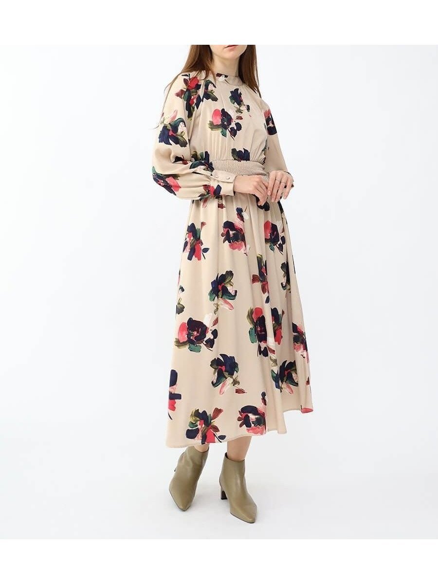 【ラシュッド/LASUD】のフラワーペイントバックリボンワンピース インテリア・キッズ・メンズ・レディースファッション・服の通販 founy(ファニー) 　ファッション　Fashion　レディースファッション　Fashion for Women　ワンピース　Dresses　コラボ　Collaboration, Collab　シルク　Silk, 100% Silk　スタンド　Stand Collar, Upright Stand　スリーブ　Sleeve, Long Sleeve / Short Sleeve　ダブル　Double, Double-Breasted　なめらか　Smooth, Silky Texture　パターン　Pattern, Design Print　フラワー　Flower, Floral　プリント　Print, Printed Pattern　リボン　Ribbon, Bow　リュクス　Luxury, Elegant, High-End, Chic　エレガント 上品　Elegant　ベージュ系|ID: prp329100004524542 ipo3291000000032722513