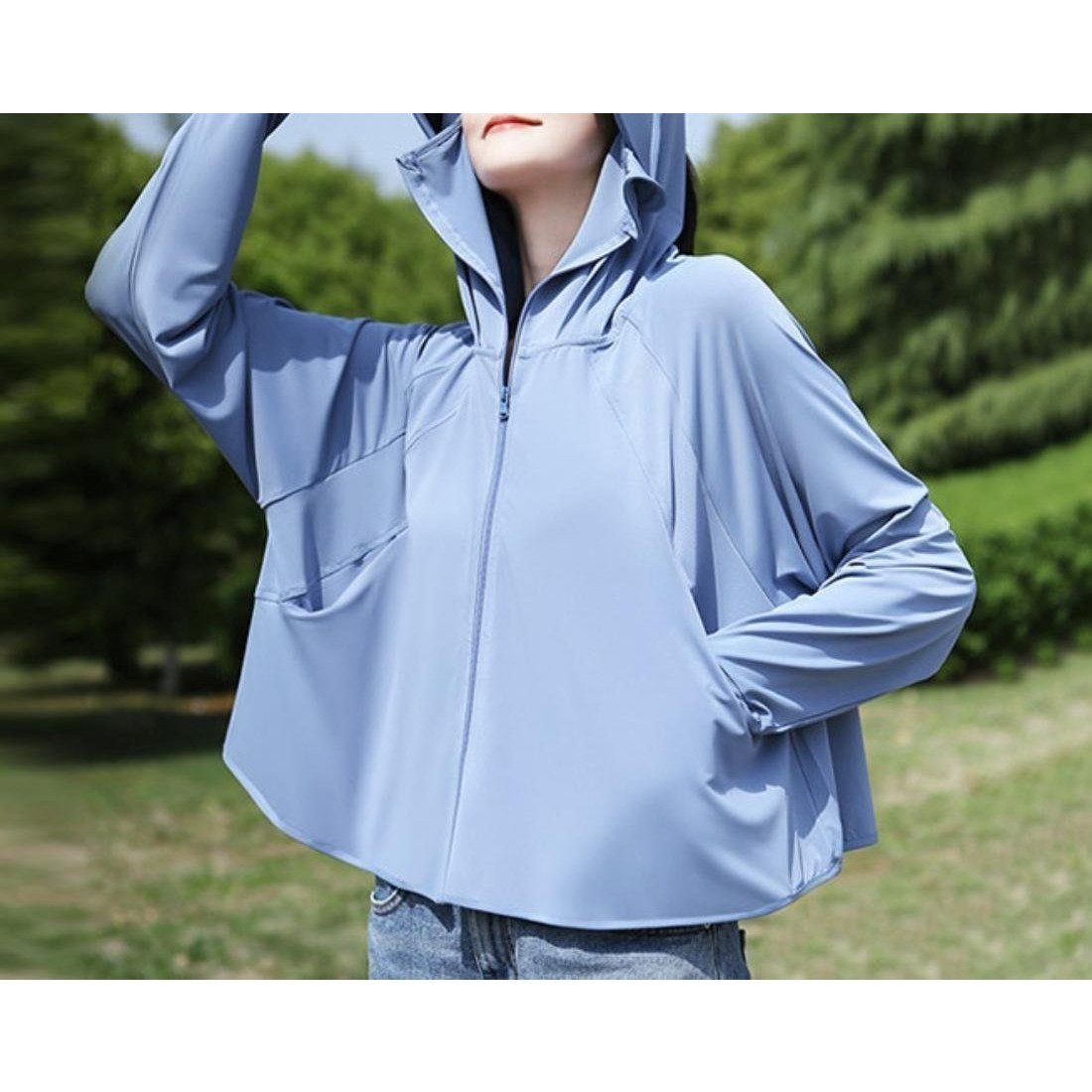 【メゾンドラティール/maison de LATIR】の接触冷感UVカットパーカー インテリア・キッズ・メンズ・レディースファッション・服の通販 founy(ファニー) 　ファッション　Fashion　レディースファッション　Fashion for Women　トップス・カットソー　Cut & Sew Tops　レディースパーカー・カジュアルフーディー　Casual Hoodies & Sweatshirts　おすすめ　Recommended / Our Picks　アウトドア　Outdoor Clothing　パーカー　Hoodie, Parka　夏　Summer　楽ちん　Easy Fit, Comfortable　ブルー|ID: prp329100004524543 ipo3291000000032668225