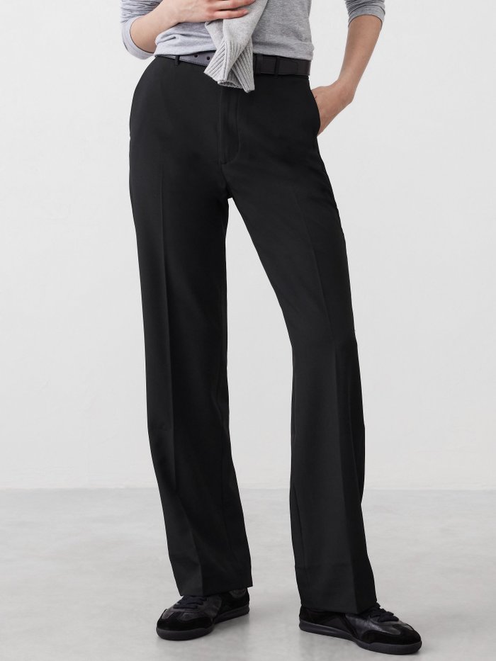【バナナリパブリック ファクトリーストア/BANANA REPUBLIC FACTORY STORE】のBANANA REPUBLIC FACTORY STORE スカルプト ストレートパンツ インテリア・キッズ・メンズ・レディースファッション・服の通販 founy(ファニー) https://founy.com/ ファッション Fashion レディースファッション WOMEN パンツ Pants クロップド Cropped ストレッチ Stretch ストレート Straight センター Center ビジネス 仕事 通勤 Business |ID: prp329100004524573 ipo3291000000032003745
