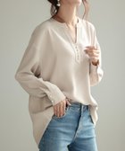 【セゾンドパピヨン/SAISON DE PAPILLON】のパール付きキーネックブラウス 人気、トレンドファッション・服の通販 founy(ファニー) ファッション Fashion レディースファッション WOMEN トップス・カットソー Tops/Tshirt シャツ/ブラウス Shirts/Blouses カフス Cuffs パール Pearl ルーズ Loose 楽ちん Easy エレガント 上品 Elegant thumbnail アイボリー|ID: prp329100004524578 ipo3291000000032003766