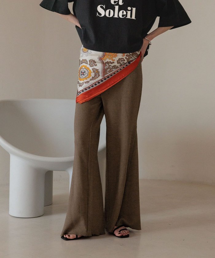 【ローリーズファーム/LOWRYS FARM】のアソートフレアパンツ インテリア・キッズ・メンズ・レディースファッション・服の通販 founy(ファニー) https://founy.com/ ファッション Fashion レディースファッション Fashion for Women パンツ Pants & Trousers おすすめ Recommended / Our Picks カットソー Cut and Sewn Top チュニック Tunic, Long Top トレンド Trend, Trending Now フレア Flare, Flared ポケット Pocket, Pocket Detail レース Lace, Lace Fabric ワッフル Waffle, Waffle Knit |ID: prp329100004524686 ipo3291000000032658362