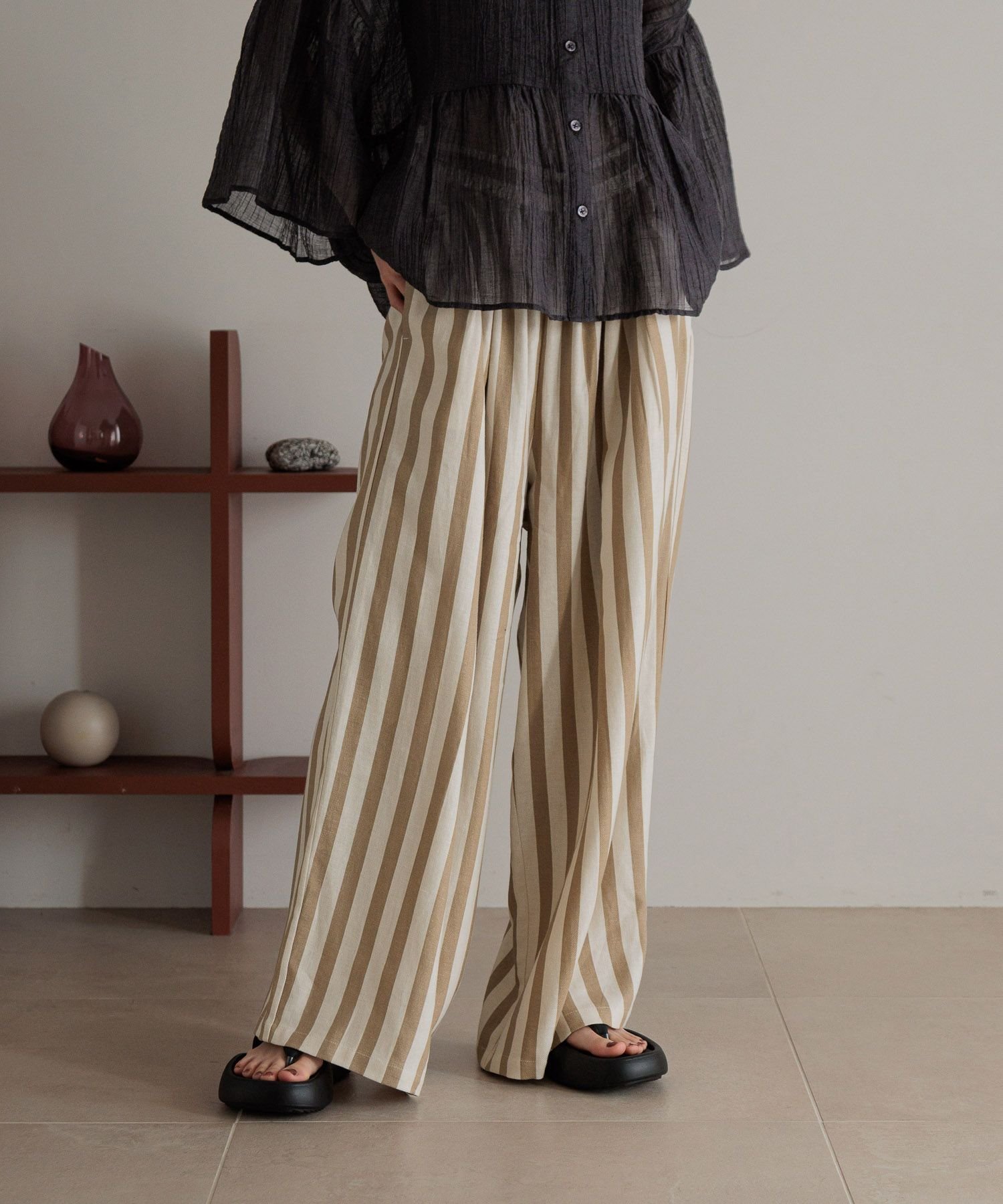 【ローリーズファーム/LOWRYS FARM】のホップサックイージーパンツ インテリア・キッズ・メンズ・レディースファッション・服の通販 founy(ファニー) 　ファッション　Fashion　レディースファッション　Fashion for Women　パンツ　Pants & Trousers　ギャザー　Gathered, Ruffled　セットアップ　Set-Up, Coordinated Outfit　フィット　Fit, Slim Fit　ワイド　Wide, Wide Fit　人気　Popular, Best Seller　定番　Standard, Basic Item　ストライプ|ID: prp329100004524695 ipo3291000000032715497