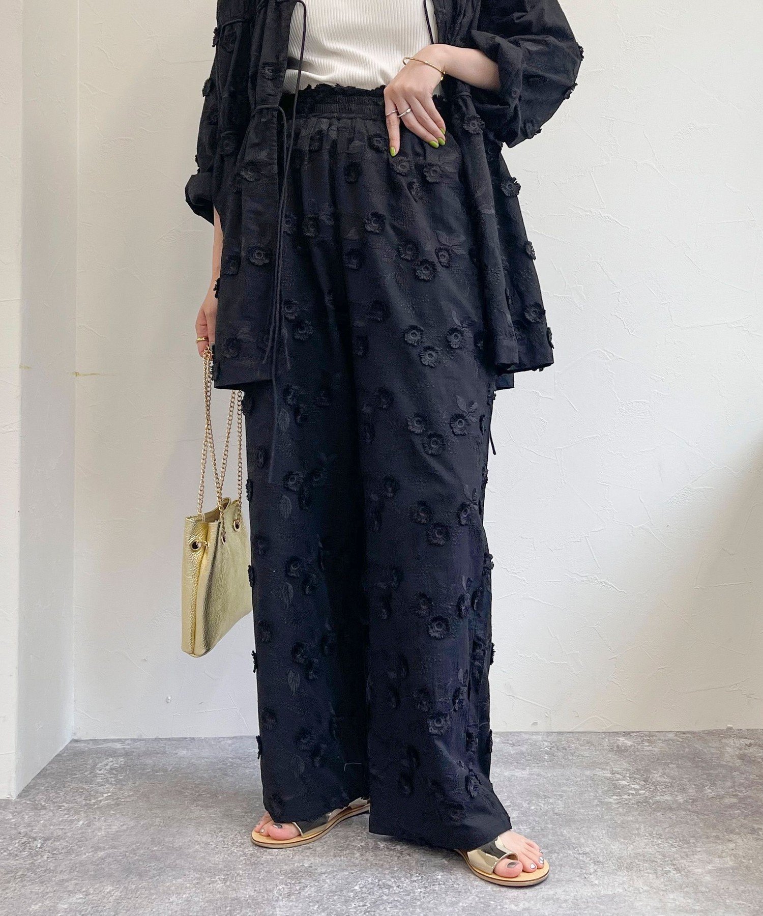 【その他のブランド/Other】の3D刺繍イージーパンツ インテリア・キッズ・メンズ・レディースファッション・服の通販 founy(ファニー) 　ファッション　Fashion　レディースファッション　WOMEN　パンツ　Pants　2024年　2024　2024春夏・S/S　Ss,Spring/Summer,2024　チュニック　Tunic　エレガント 上品　Elegant　ブラック|ID: prp329100004524760 ipo3291000000032004487