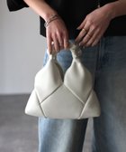 【リベリー/Riberry】のトライアングルミニバッグ/ミニショルダーバッグ 人気、トレンドファッション・服の通販 founy(ファニー) ファッション Fashion レディースファッション WOMEN バッグ Bag コンパクト Compact シンプル Simple トレンド Trend 入学式 Entrance Ceremony 卒業式 Graduation Ceremony 結婚式 Wedding Ceremony thumbnail OFFWHITE|ID: prp329100004524785 ipo3291000000032004593