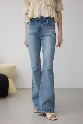 【アズール バイ マウジー/AZUL by moussy】のAZUL DENIM フレアデニム 人気、トレンドファッション・服の通販 founy(ファニー) ファッション Fashion レディースファッション WOMEN ジーンズ Jeans ストレッチ Stretch ストレート Straight デニム Denim バランス Balance フレア Flare ポケット Pocket |ID:prp329100004524809