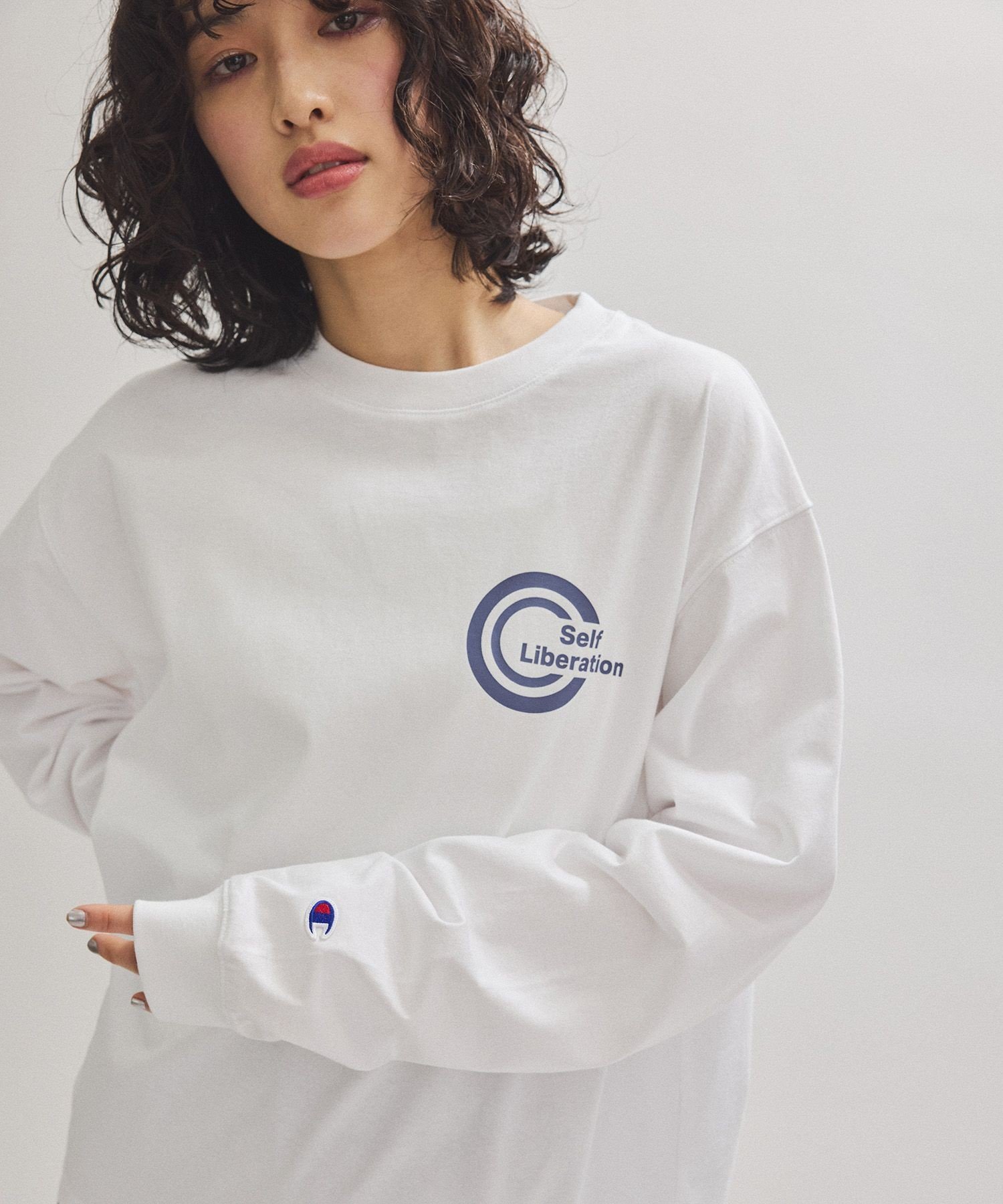 【アダム エ ロペ/ADAM ET ROPE'】の【Champion for ADAM ET ROPE 】別注 LONG SLEEVE T-SHIRT インテリア・キッズ・メンズ・レディースファッション・服の通販 founy(ファニー) 　ファッション　Fashion　レディースファッション　WOMEN　トップス・カットソー　Tops/Tshirt　シャツ/ブラウス　Shirts/Blouses　ロング / Tシャツ　T-Shirts　春　Spring　スリーブ　Sleeve　ニューヨーク　New York　バランス　Balance　プリント　Print　別注　Special Order　ロング　Long　S/S・春夏　Ss・Spring/Summer　夏　Summer　2025年　2025　2025春夏・S/S　Ss,Spring/Summer,2025　ホワイト(10)|ID: prp329100004524814 ipo3291000000032004709