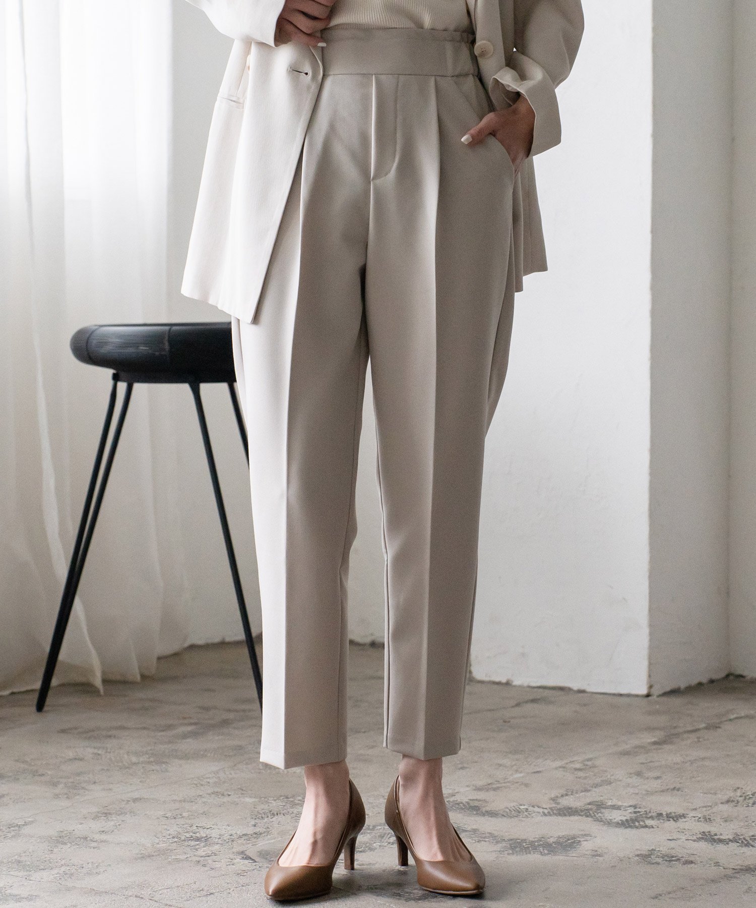 【ヴィータフェリーチェ/VitaFelice】のダブルクロステーパードパンツ インテリア・キッズ・メンズ・レディースファッション・服の通販 founy(ファニー) 　ファッション　Fashion　レディースファッション　WOMEN　パンツ　Pants　オケージョン　Occasion　フィット　Fit　エレガント 上品　Elegant　定番　Standard　サンドベージュ|ID: prp329100004524865 ipo3291000000032004945