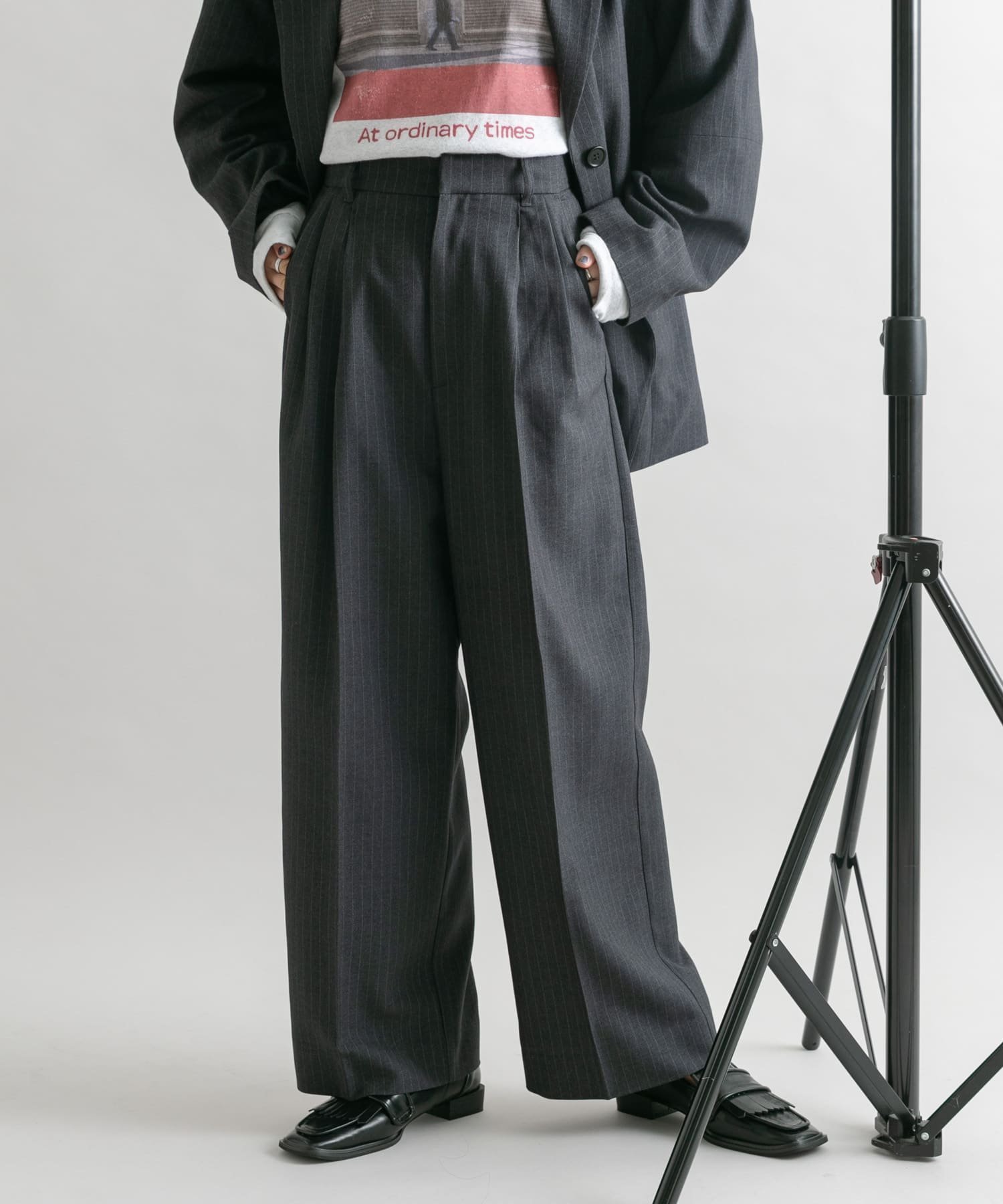 【ケービーエフ/KBF / URBAN RESEARCH】の『2サイズ展開』タックストレートスラックス インテリア・キッズ・メンズ・レディースファッション・服の通販 founy(ファニー) 　ファッション　Fashion　レディースファッション　WOMEN　2024年　2024　2024-2025秋冬・A/W　Aw/Autumn/Winter/Fw/Fall/2024-2025　冬　Winter　おすすめ　Recommend　コンパクト　Compact　ストレート　Straight　スラックス　Slacks　スリット　Slit　セットアップ　Set Up　ベーシック　Basic　A/W・秋冬　Aw・Autumn/Winter・Fw・Fall-Winter　GRAY st|ID: prp329100004524880 ipo3291000000032005012