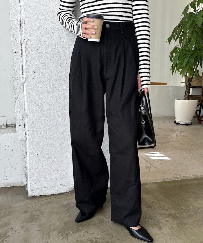【その他のブランド/Other】のコットン ツイル ハイウエスト タックパンツ インテリア・キッズ・メンズ・レディースファッション・服の通販 founy(ファニー) https://founy.com/ ファッション Fashion レディースファッション WOMEN パンツ Pants おすすめ Recommend カットソー Cut And Sew コンパクト Compact シンプル Simple ツイル Twill ポケット Pocket ルーズ Loose ロング Long ワイド Wide |ID: prp329100004524908 ipo3291000000032005152