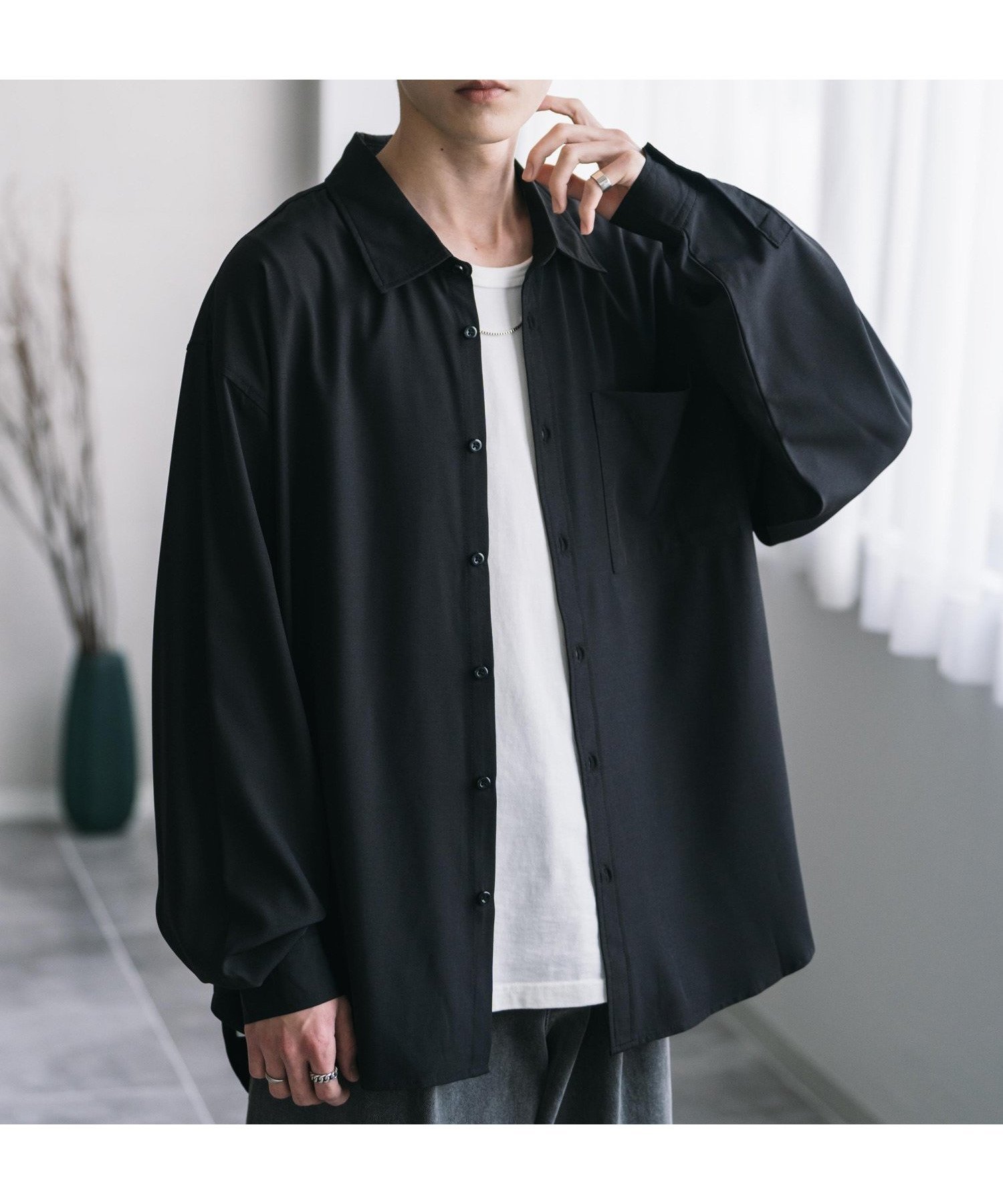 【ロッキーモンロー/Rocky Monroe】のオーバーサイズレギュラーカラーストレッチシャツ インテリア・キッズ・メンズ・レディースファッション・服の通販 founy(ファニー) 　ファッション　Fashion　レディースファッション　WOMEN　トップス・カットソー　Tops/Tshirt　シャツ/ブラウス　Shirts/Blouses　カットソー　Cut And Sew　ショルダー　Shoulder　ジャケット　Jacket　スタンダード　Standard　とろみ　Thickness　トレンド　Trend　ドロップ　Drop　定番　Standard　バランス　Balance　ビッグ　Big　メンズ　Mens　ルーズ　Loose　レギュラー　Regular　ワイド　Wide　ワーク　Work　再入荷　Restock/Back In Stock/Re Arrival　おすすめ　Recommend　ビジネス 仕事 通勤　Business　ブラック|ID: prp329100004524912 ipo3291000000032284185