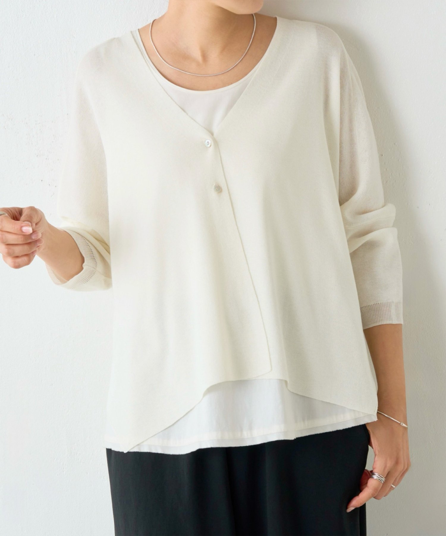 【その他のブランド/Other】のサラッとカーディガン インテリア・キッズ・メンズ・レディースファッション・服の通販 founy(ファニー) 　ファッション　Fashion　レディースファッション　Fashion for Women　トップス・カットソー　Cut & Sew Tops　カーディガン・羽織り　Layered Style Cardigans　おすすめ　Recommended / Our Picks　アンサンブル　Ensemble Set　インナー　Innerwear　カーディガン　Cardigan, Knitwear　コンパクト　Compact, Small Size　シルバー　Silver, Metallic Silver　バランス　Balance, Style Balance　ワイド　Wide, Wide Fit　エレガント 上品　Elegant　夏　Summer　春　Spring　S/S・春夏　SS, Spring/Summer, Warm Season　ホワイト|ID: prp329100004525118 ipo3291000000032621186