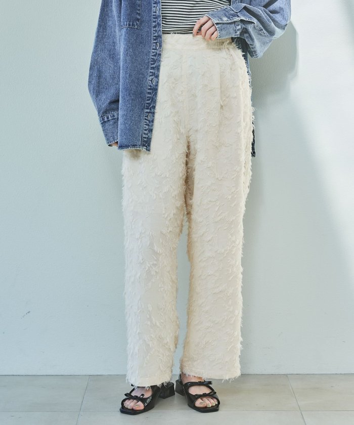 【ラコレ/LAKOLE】のカットジャガードパンツ インテリア・キッズ・メンズ・レディースファッション・服の通販 founy(ファニー) https://founy.com/ ファッション Fashion レディースファッション WOMEN パンツ Pants カットジャガード Cut Jacquard フラット Flat フロント Front |ID: prp329100004525243 ipo3291000000032006612