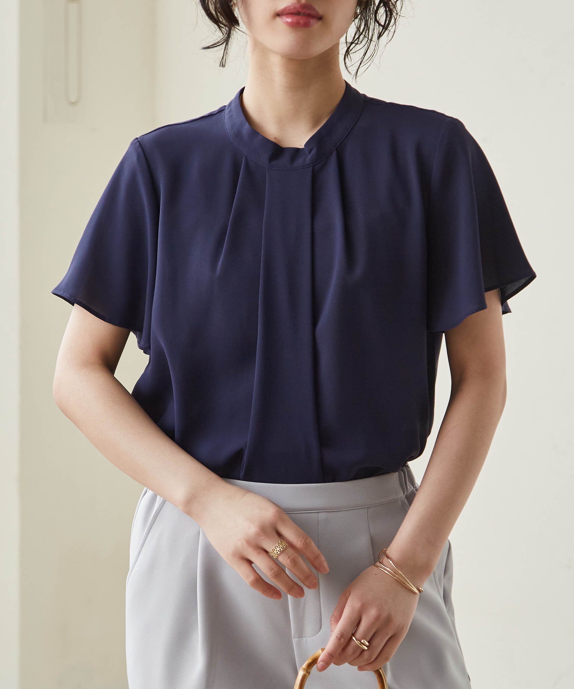 【ラナン/Ranan】のRanan/ UVカット/抗菌防臭 タックデザインフリルブラウス インテリア・キッズ・メンズ・レディースファッション・服の通販 founy(ファニー) 　ファッション　Fashion　レディースファッション　WOMEN　トップス・カットソー　Tops/Tshirt　シャツ/ブラウス　Shirts/Blouses　ハイネック　High Neck　フェミニン　Feminine　フリル　Frills　夏　Summer　抗菌　Antibacterial　ネイビー|ID: prp329100004525258 ipo3291000000032006690