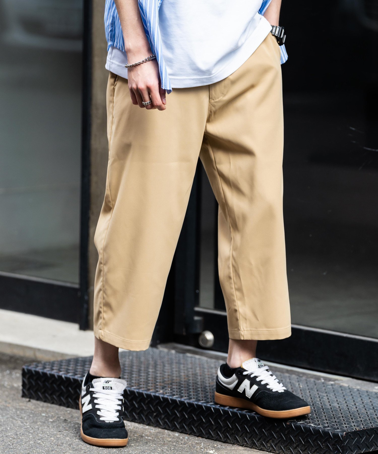 【ロッキーモンロー/Rocky Monroe】のナチュラルストレッチツイルクロップドシェフパンツ インテリア・キッズ・メンズ・レディースファッション・服の通販 founy(ファニー) 　ファッション　Fashion　レディースファッション　WOMEN　パンツ　Pants　くるぶし　Ankle　クロップド　Cropped　サンダル　Sandals　シャーリング　Shirring　シューズ　Shoes　シンプル　Simple　ストレッチ　Stretch　スニーカー　Sneakers　スマート　Smart　ツイル　Twill　テーパード　Tapered　人気　Popularity　フィット　Fit　フロント　Front　ポロシャツ　Polo Shirt　無地　Plain Color　リラックス　Relax　ルーズ　Loose　ループ　Loop　再入荷　Restock/Back In Stock/Re Arrival　おすすめ　Recommend　ゴルフ　Golf　ベージュ|ID: prp329100004525357 ipo3291000000032007104