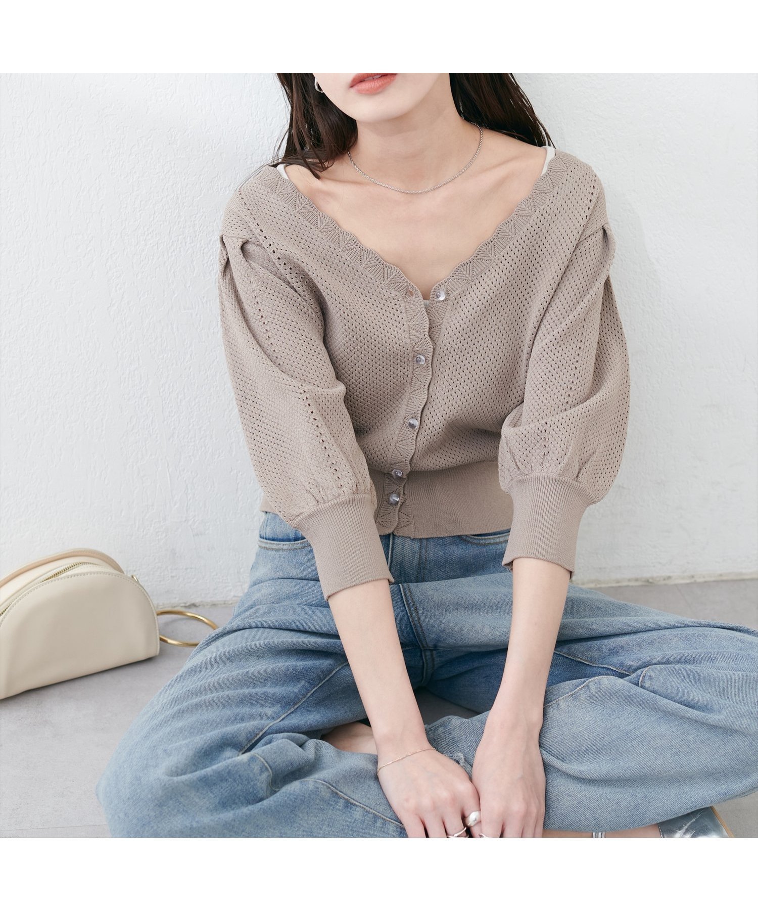 【ナチュラルクチュール/natural couture】の【WEB限定】メッシュ編みクリア釦カーディガン インテリア・キッズ・メンズ・レディースファッション・服の通販 founy(ファニー) 　ファッション　Fashion　レディースファッション　WOMEN　トップス・カットソー　Tops/Tshirt　カーディガン　Cardigans　2025年　2025　2025春夏・S/S　Ss,Spring/Summer,2025　おすすめ　Recommend　インナー　Inner　カーディガン　Cardigan　キャミソール　Camisole　キャミワンピース　Cami Dress　スカラップ　Scalloped　ダウン　Down　デニム　Denim　ノースリーブ　No Sleeve　フェミニン　Feminine　ポケット　Pocket　メッシュ　Mesh　羽織　Haori　モカ|ID: prp329100004525359 ipo3291000000032007125