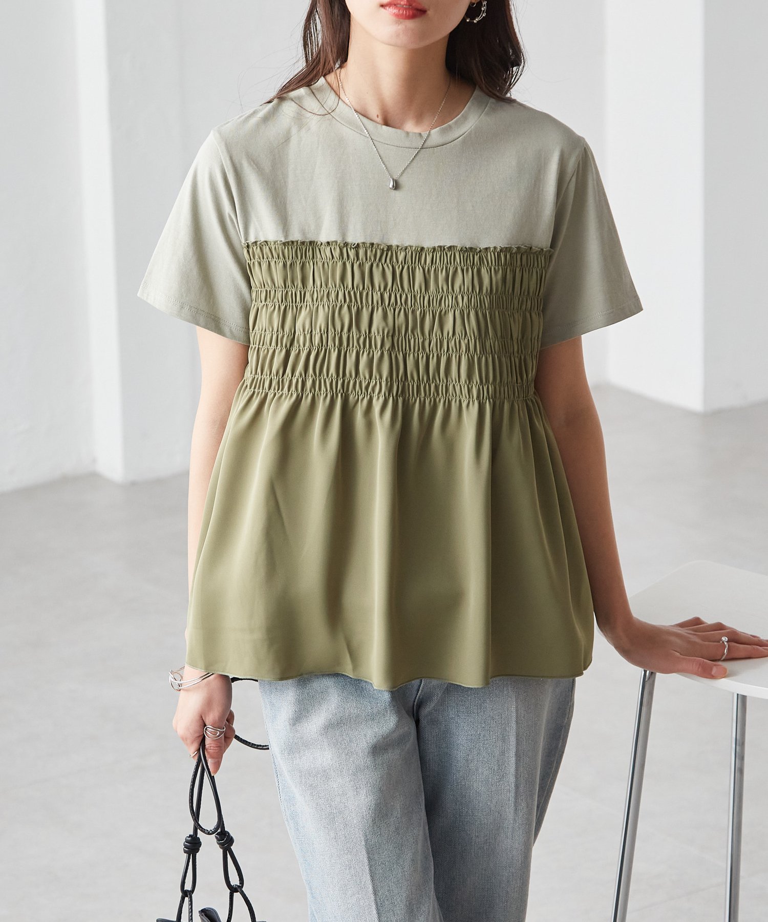 【ラナン/Ranan】のRanan/ビスチェ重ね着風Tシャツ インテリア・キッズ・メンズ・レディースファッション・服の通販 founy(ファニー) 　ファッション　Fashion　レディースファッション　WOMEN　トップス・カットソー　Tops/Tshirt　シャツ/ブラウス　Shirts/Blouses　ロング / Tシャツ　T-Shirts　ビスチェ　Bustier　グラデーション　Gradation　テクスチャー　Texture　ビスチェ　Bustier　カーキ|ID: prp329100004525384 ipo3291000000032007252