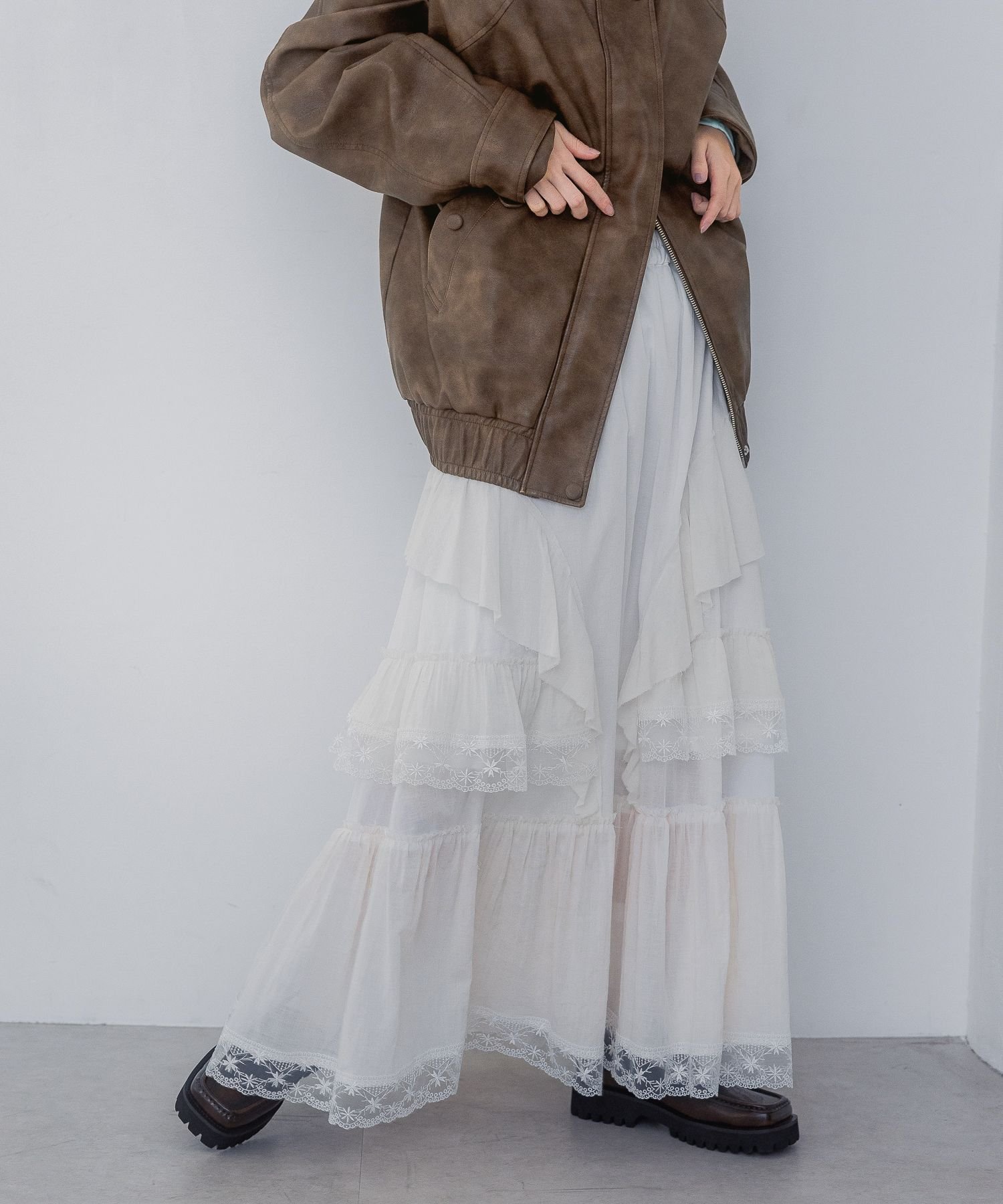 【ジーナシス/JEANASiS】のコットンティアードレーススカート インテリア・キッズ・メンズ・レディースファッション・服の通販 founy(ファニー) 　ファッション　Fashion　レディースファッション　WOMEN　スカート　Skirt　おすすめ　Recommend　ティアードスカート　Tiered Skirt　ペチコート　Petticoat　ミックス　Mix　レース　Race　ワッシャー　Washer　春　Spring　ホワイト|ID: prp329100004525496 ipo3291000000032007747