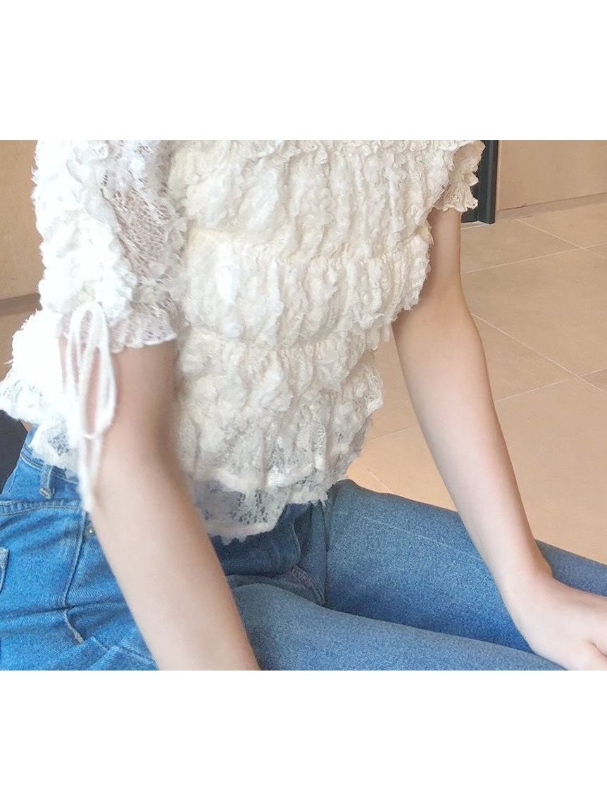 【スナイデル/SNIDEL】のカットレースシャーリングブラウス 人気、トレンドファッション・服の通販 founy(ファニー) 　ファッション　Fashion　レディースファッション　Fashion for Women　トップス・カットソー　Cut & Sew Tops　シャツ・ブラウス・オフィスカジュアル　Elegant Blouses & Button-Ups　シャーリング　Shirring, Ruched　スウィート　Sweet, Cute Style　チュール　Tulip, Tulip Motif　デコルテ　Décolleté, Neckline　フィット　Fit, Slim Fit　フラワー　Flower, Floral　モチーフ　Motif, Design Theme　レース　Lace, Lace Fabric　ロマンティック　Romantic, Feminine Style　ワンポイント　One Point, Statement Accent　エレガント 上品　Elegant　今季　This Season, Current Season　春　Spring　 other-1|ID: prp329100004525511 ipo3291000000032714637