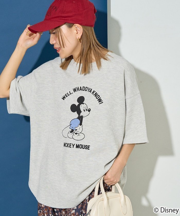 【フリークスストア/FREAK'S STORE】の別注/別注/Mickey Mouse Minnie Mouse/ミッキーマウス ミニーマウス ワッフル プリント 半袖 Tシャツ【限定展開】 25SS インテリア・キッズ・メンズ・レディースファッション・服の通販 founy(ファニー) 　ファッション　Fashion　レディースファッション　WOMEN　トップス・カットソー　Tops/Tshirt　シャツ/ブラウス　Shirts/Blouses　ロング / Tシャツ　T-Shirts　2025年　2025　2025春夏・S/S　Ss,Spring/Summer,2025　キャラクター　Character　ショルダー　Shoulder　スペシャル　Special　ドロップ　Drop　ビッグ　Big　プリント　Print　ワッフル　Waffle　別注　Special Order　半袖　Short Sleeve　夏　Summer　S/S・春夏　Ss・Spring/Summer　杢グレー(Mickey)|ID: prp329100004525646 ipo3291000000032081019